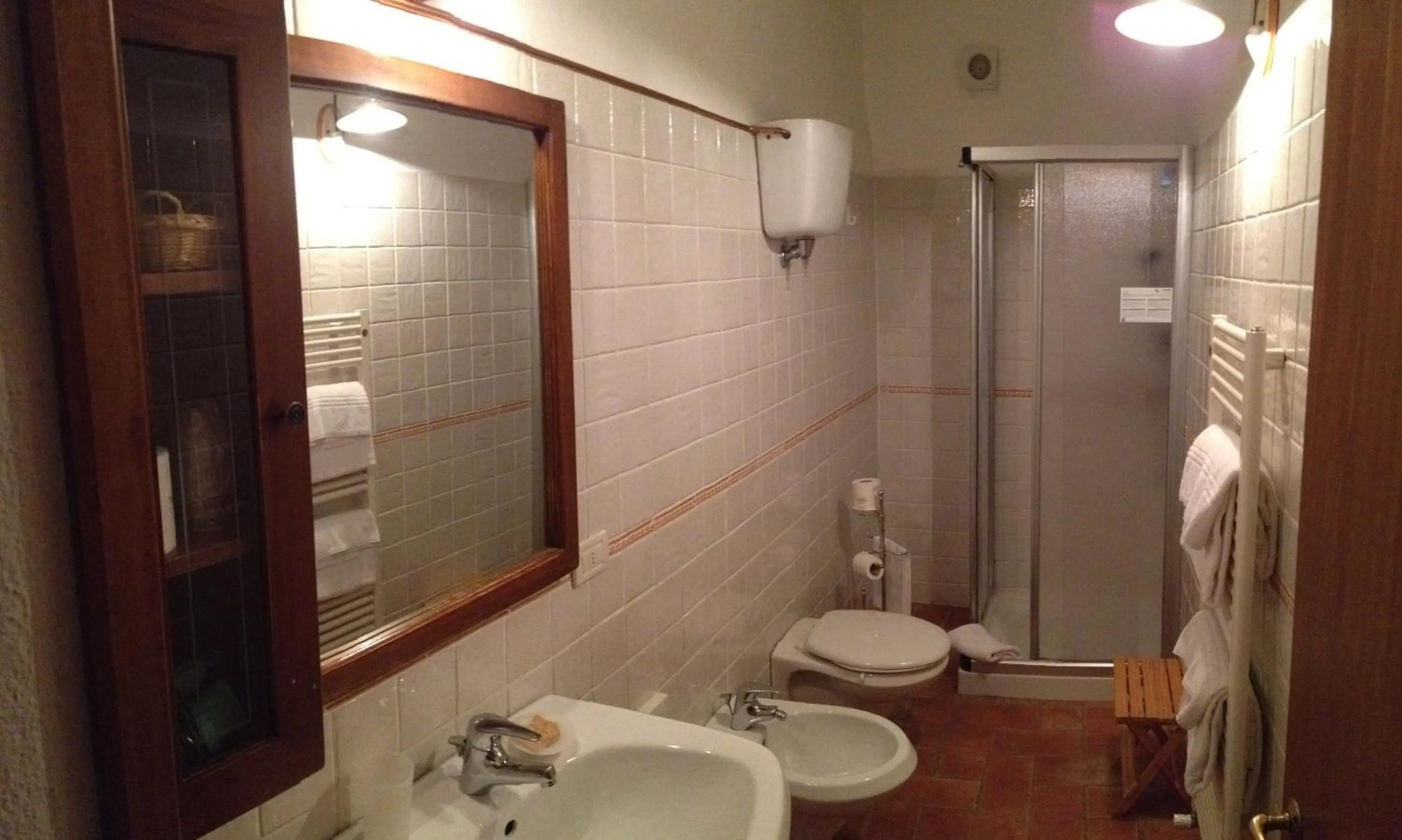 Shower in Podere Il Pero