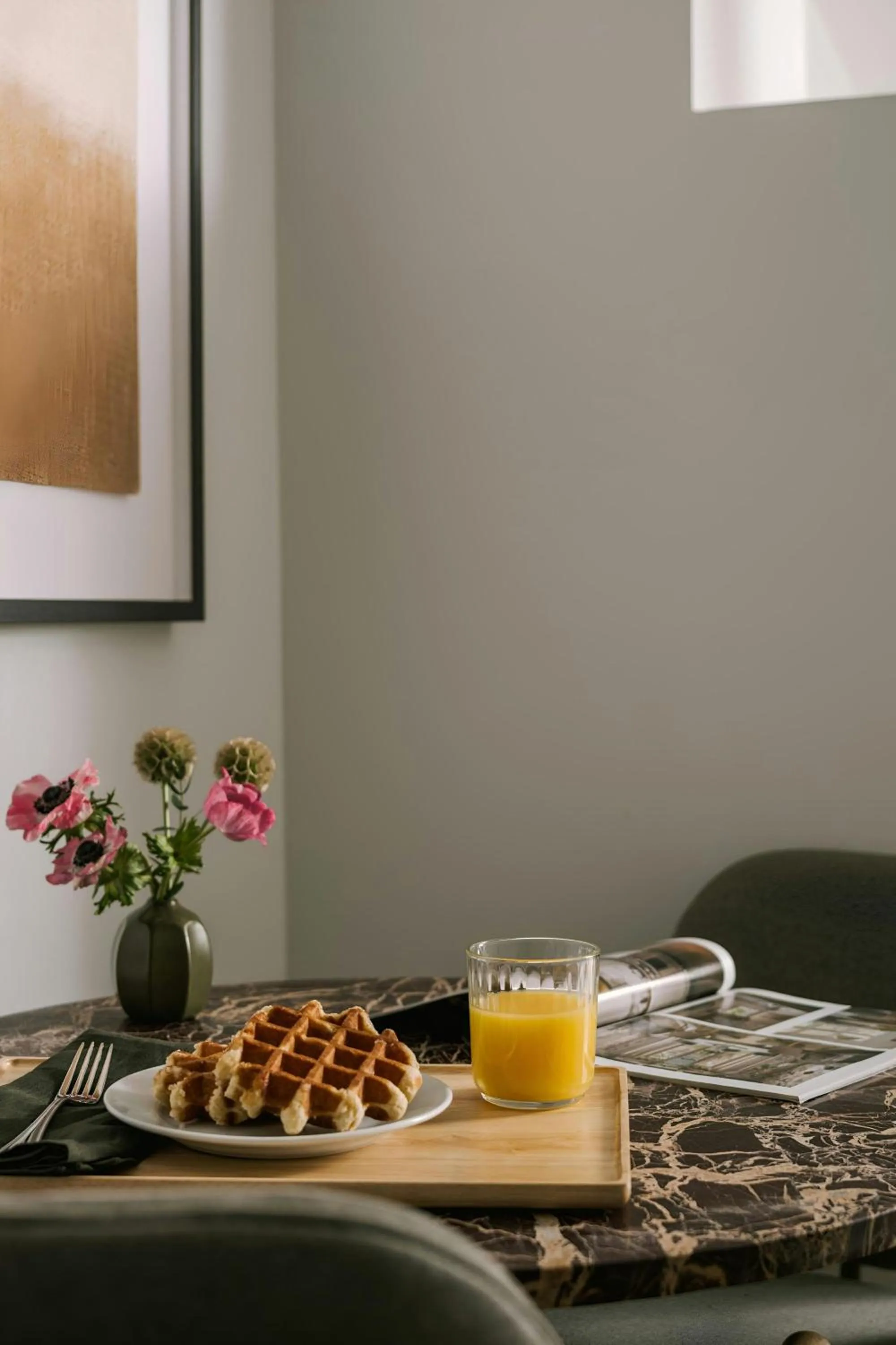 Photo of the whole room in Sonder by Marriott Bonvoy The Winfield Apartments Downtown LA