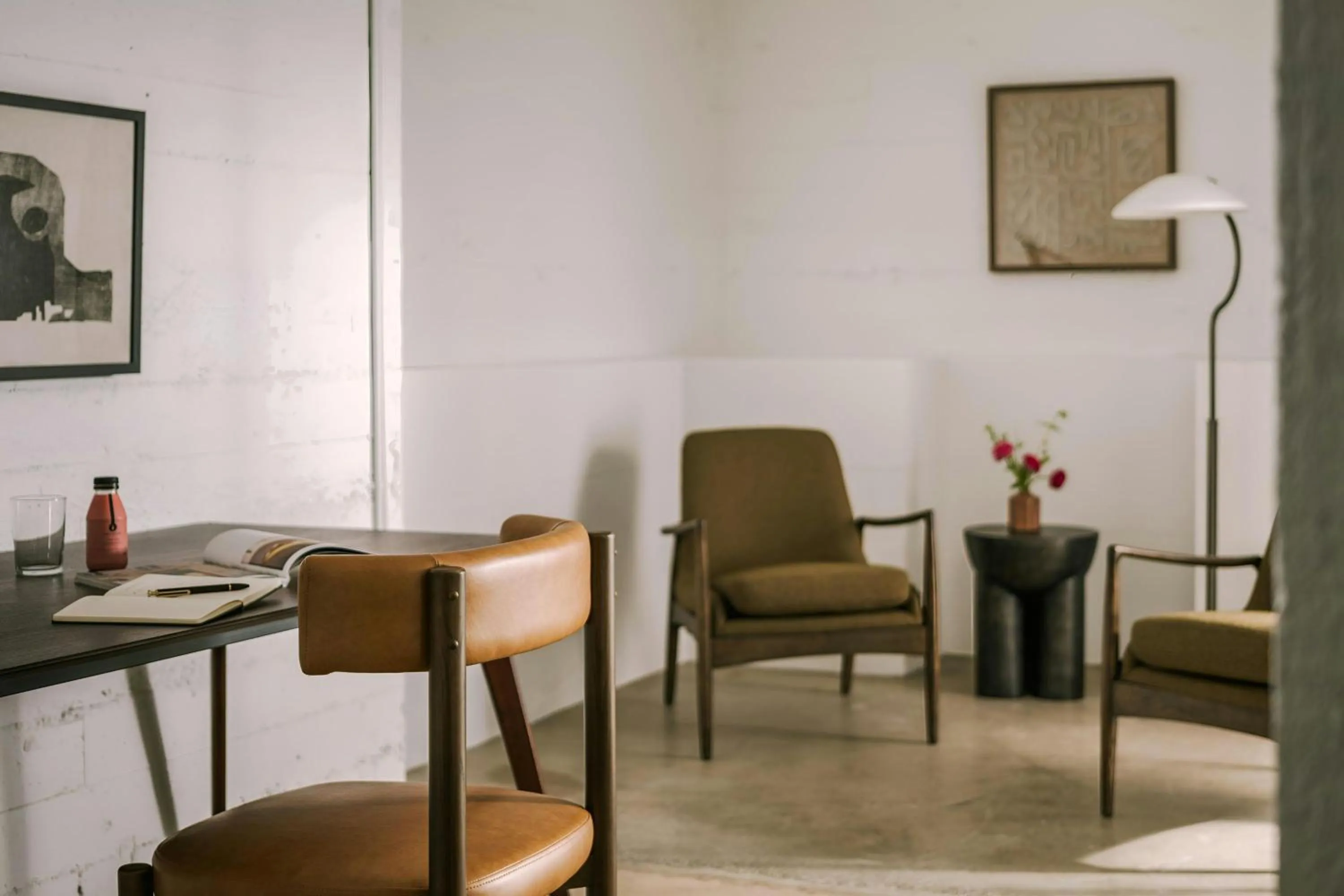 Living room in Sonder by Marriott Bonvoy The Winfield Apartments Downtown LA