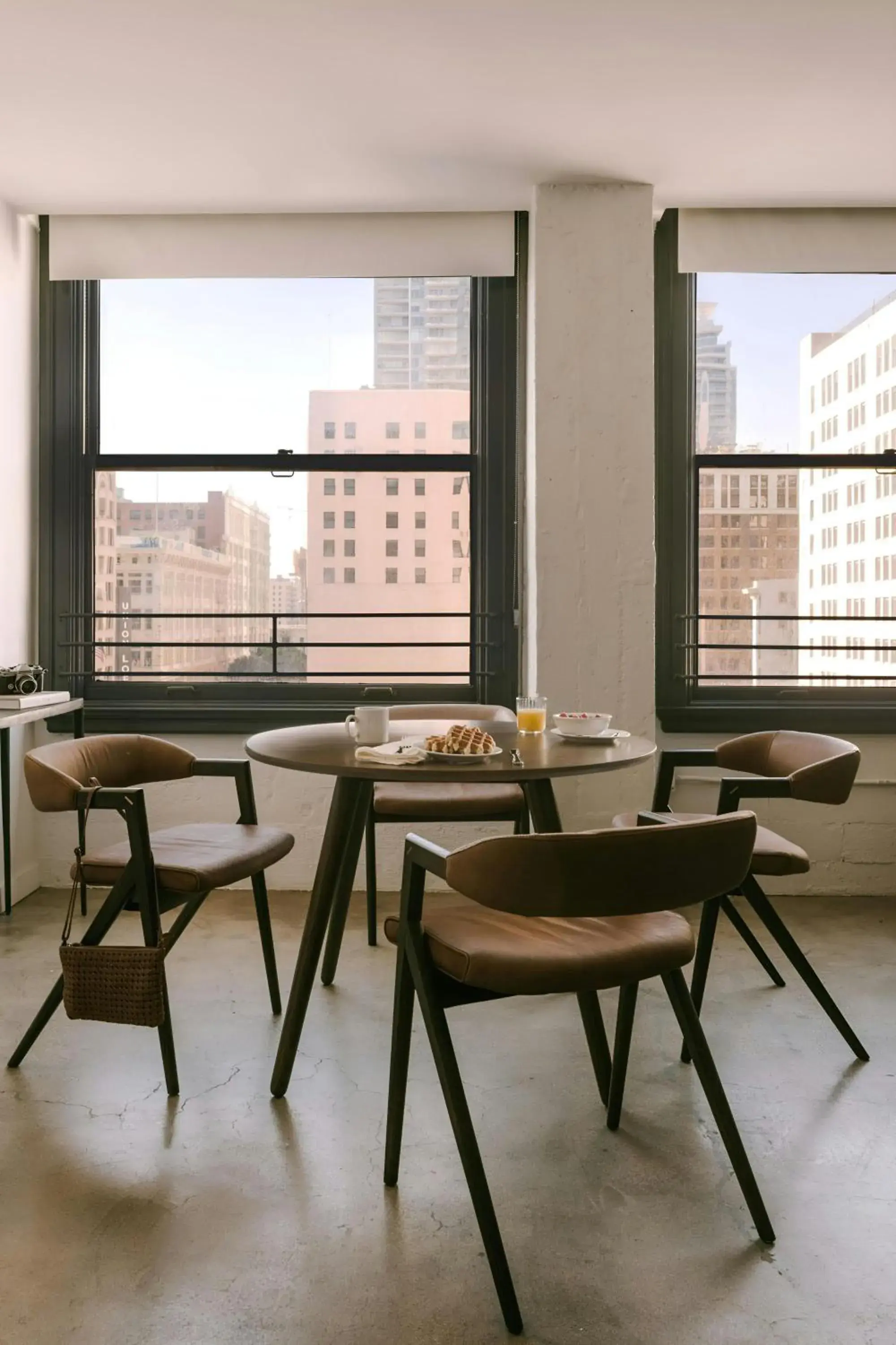 TwoBedroom Apartment in Sonder by Marriott Bonvoy The Winfield Apartments Downtown LA TwoBedroom Apartment in Sonder by Marriott Bonvoy The Winfield Apartments Downtown LA