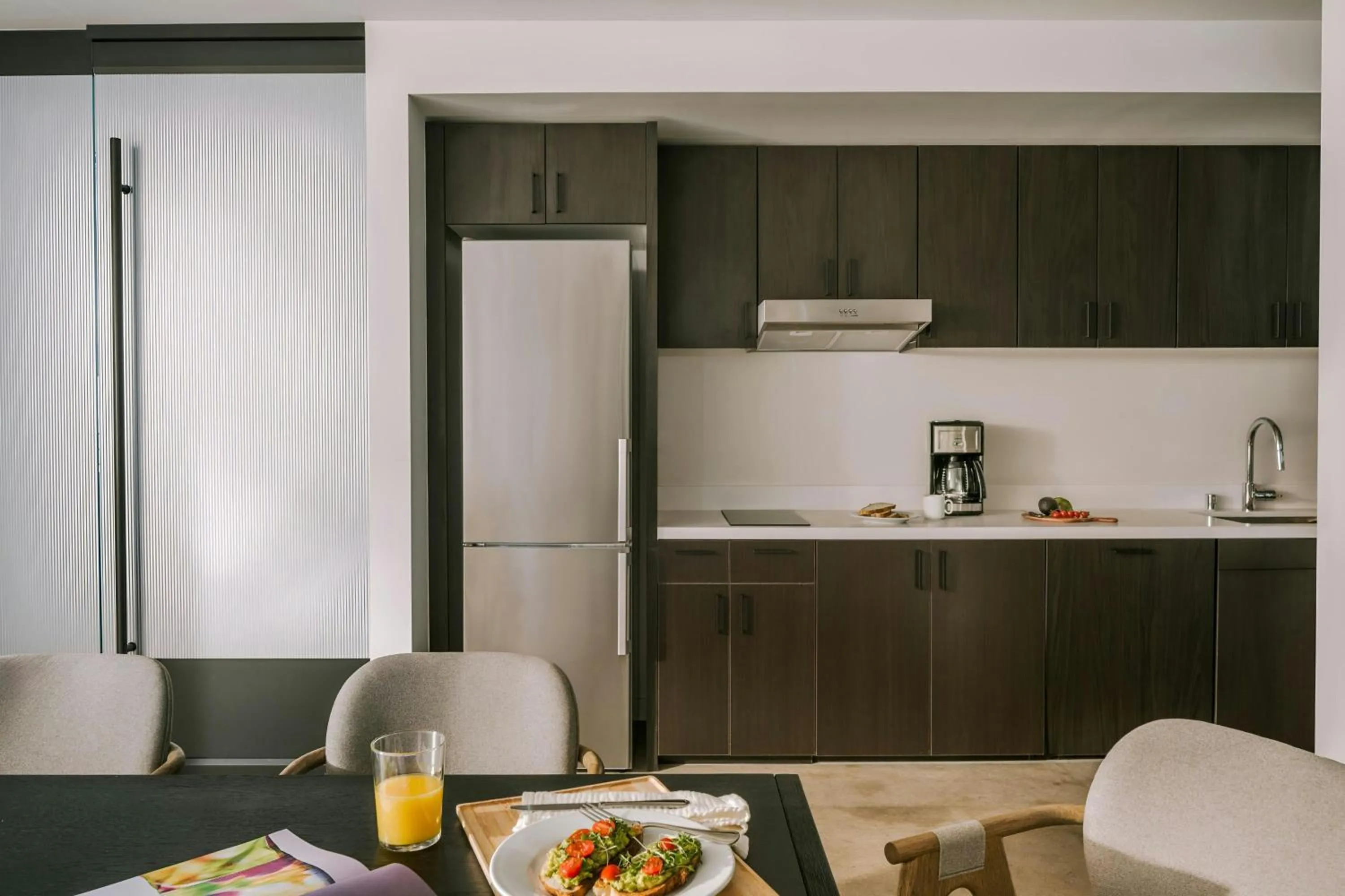 Kitchen or kitchenette in Sonder by Marriott Bonvoy The Winfield Apartments Downtown LA