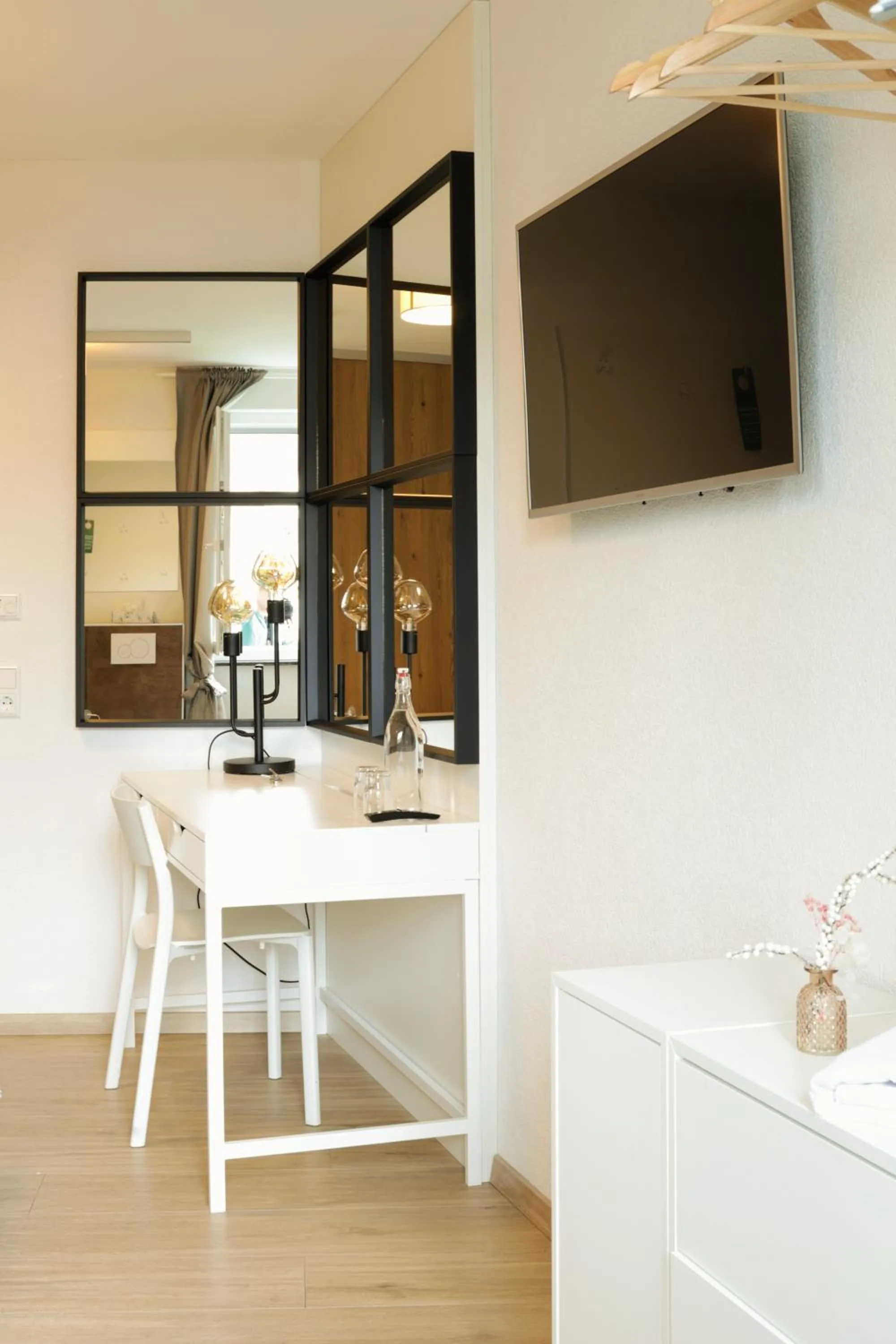 Budget Double Room - single occupancy in R & J Hotel