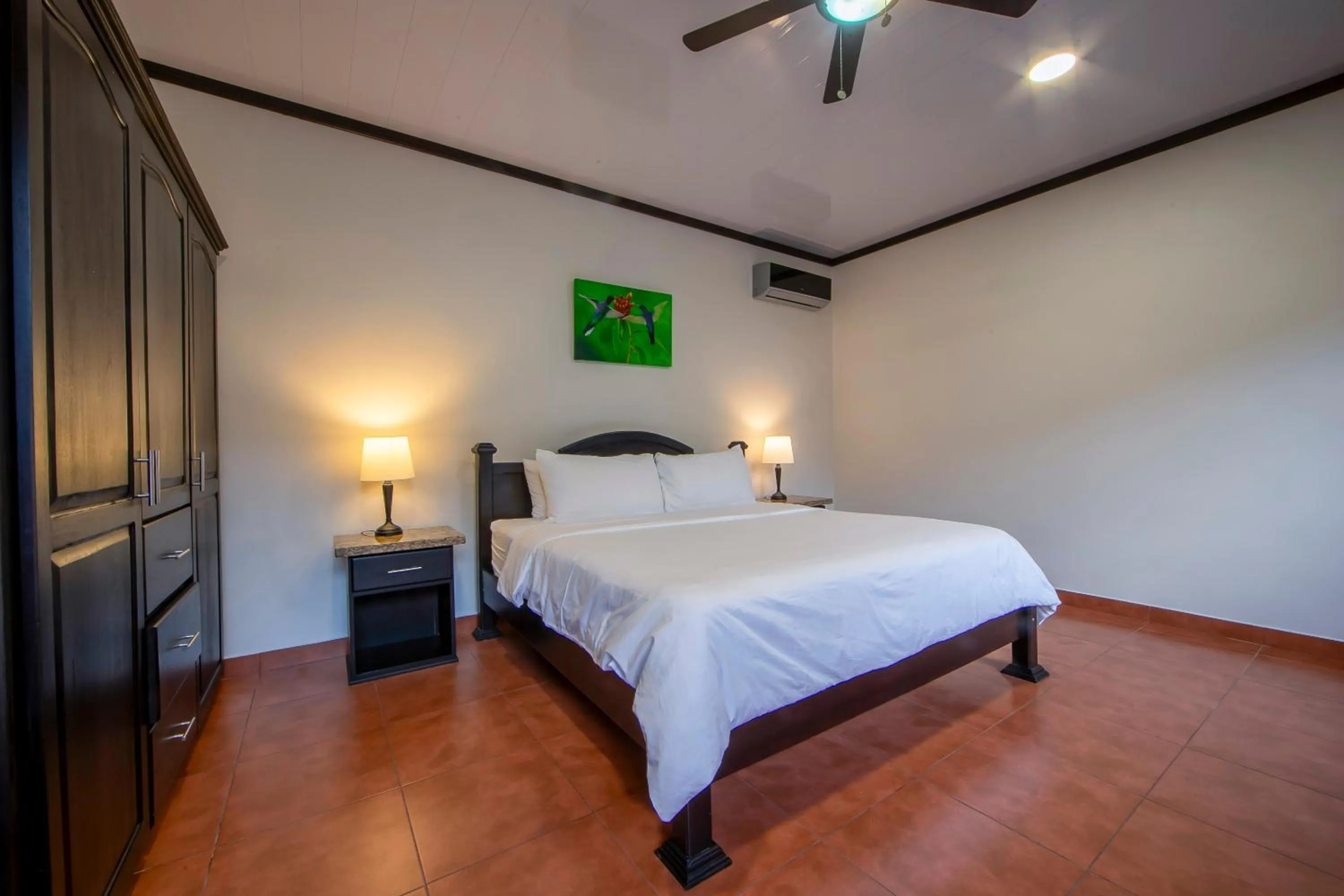 Bed in Serenity Hotel & Villas