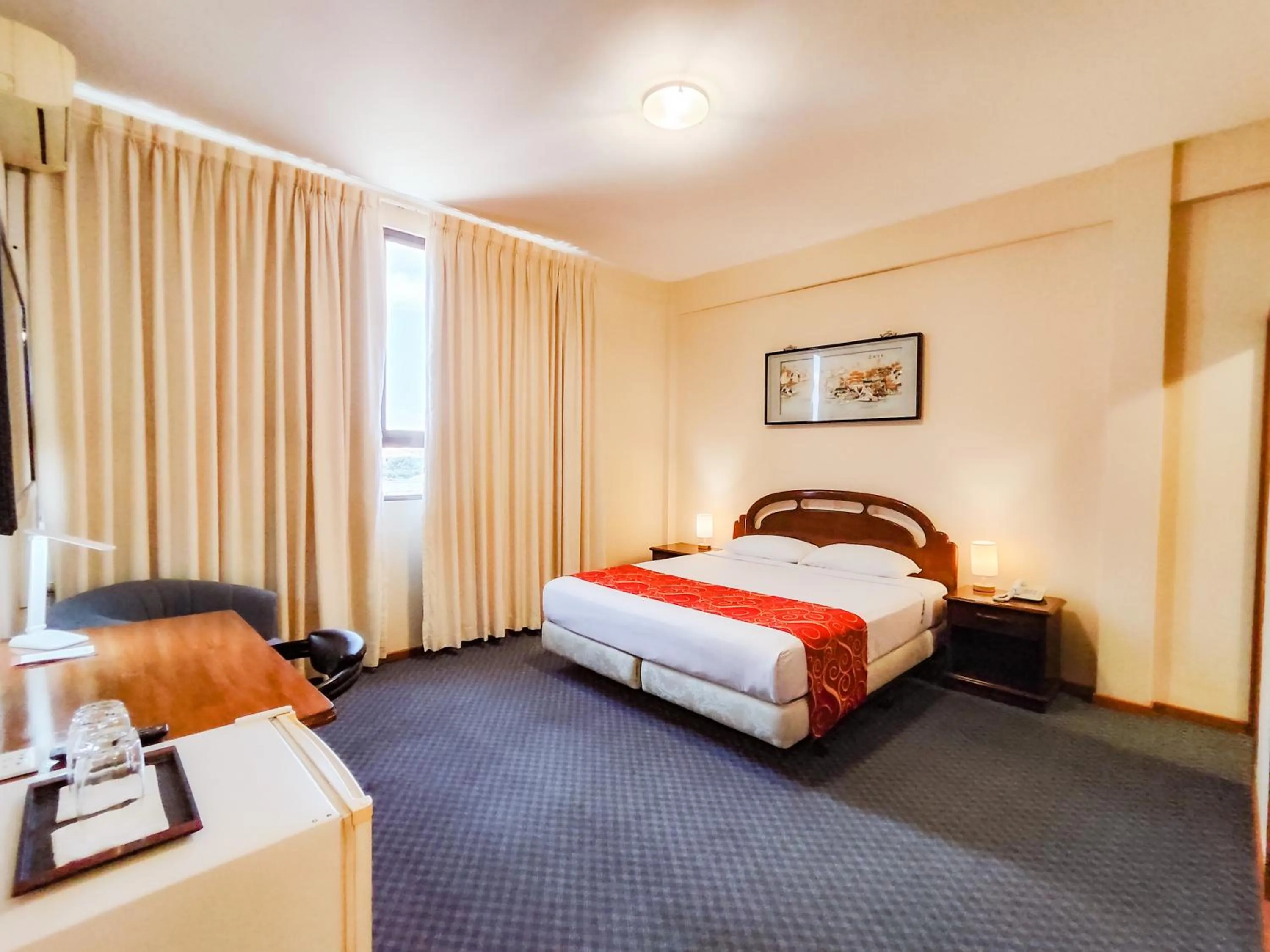 Photo of the whole room, Bed in Lido Hotel