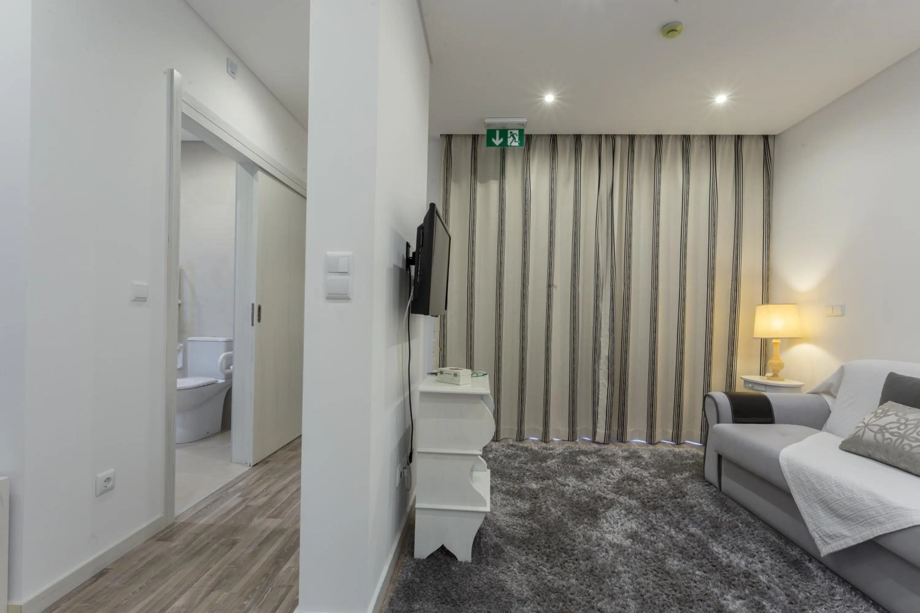 Living room, Bed in Quinta de Santa Bárbara Casas Turisticas