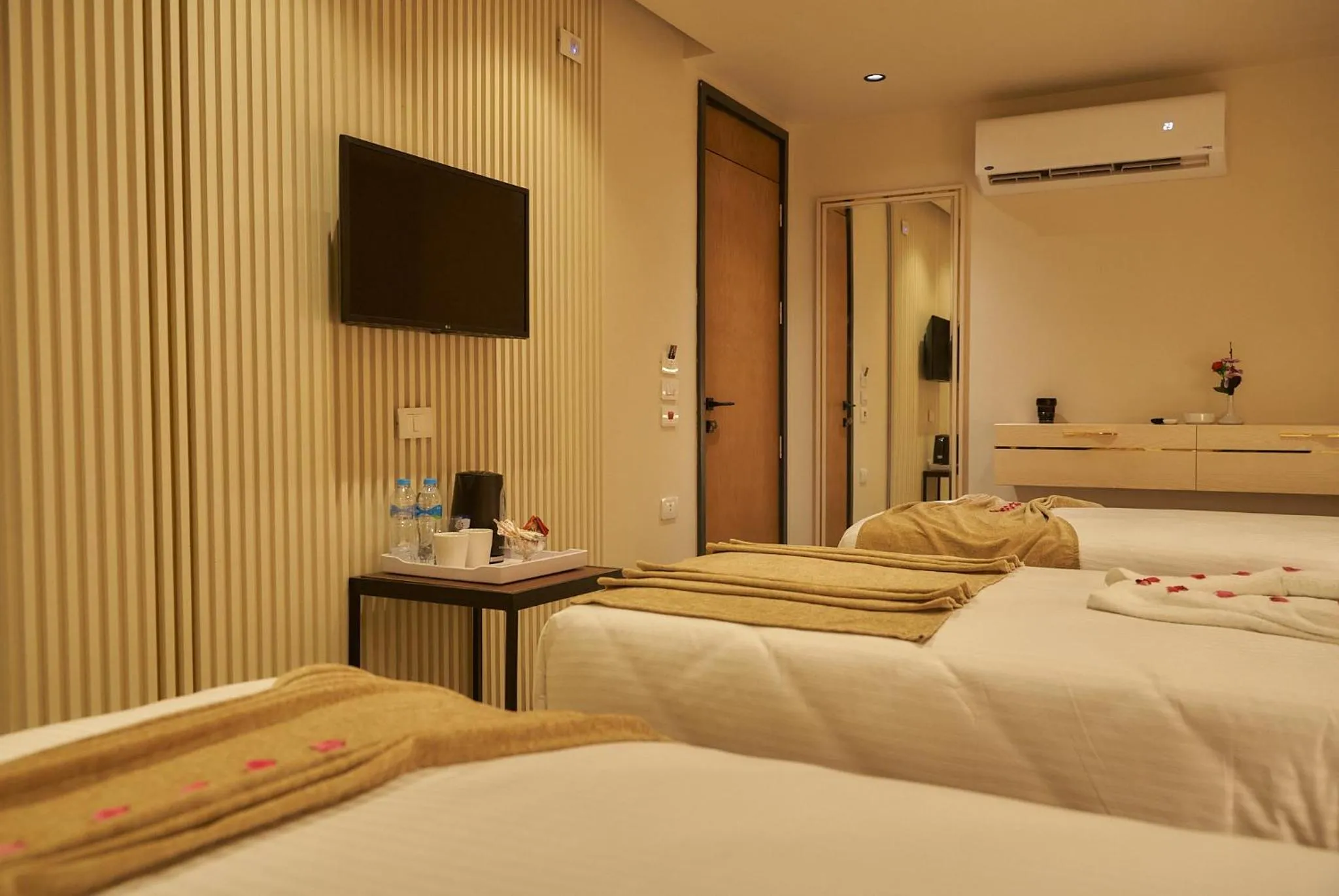 Bed in Gold's Pyramids Hotel