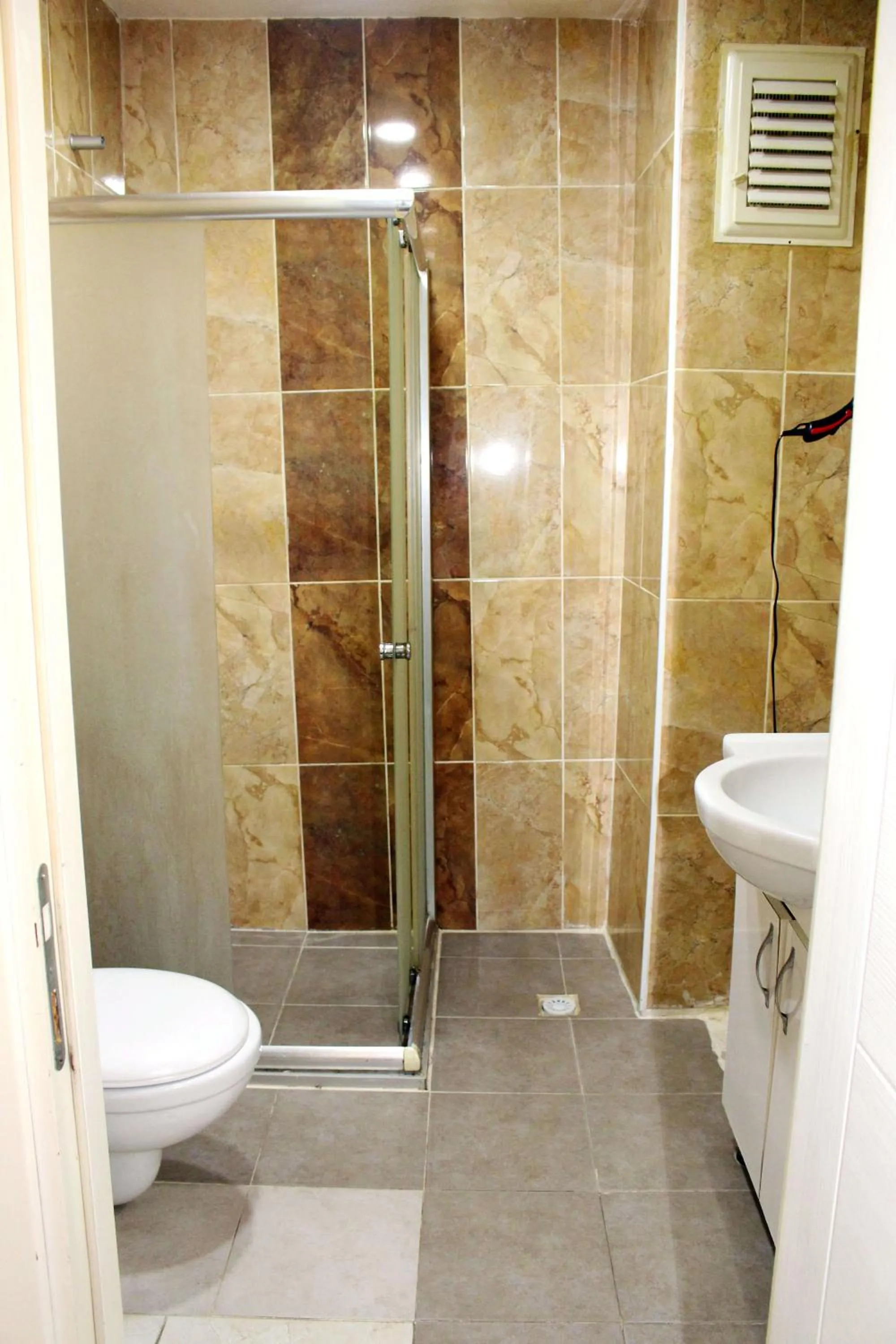 Shower in Avist Hotel Avcılar