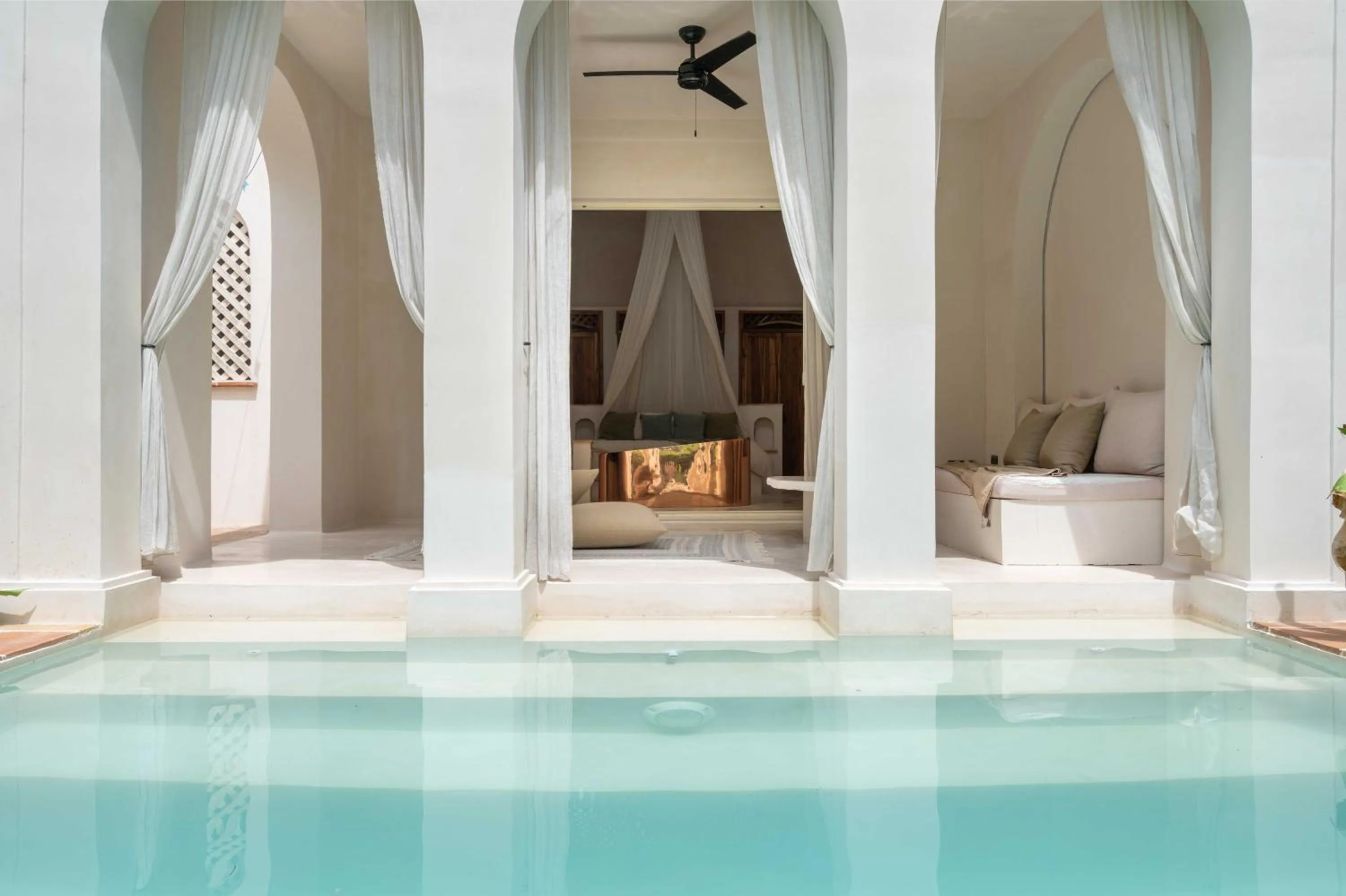 Anat Tantric Boutique Hotel