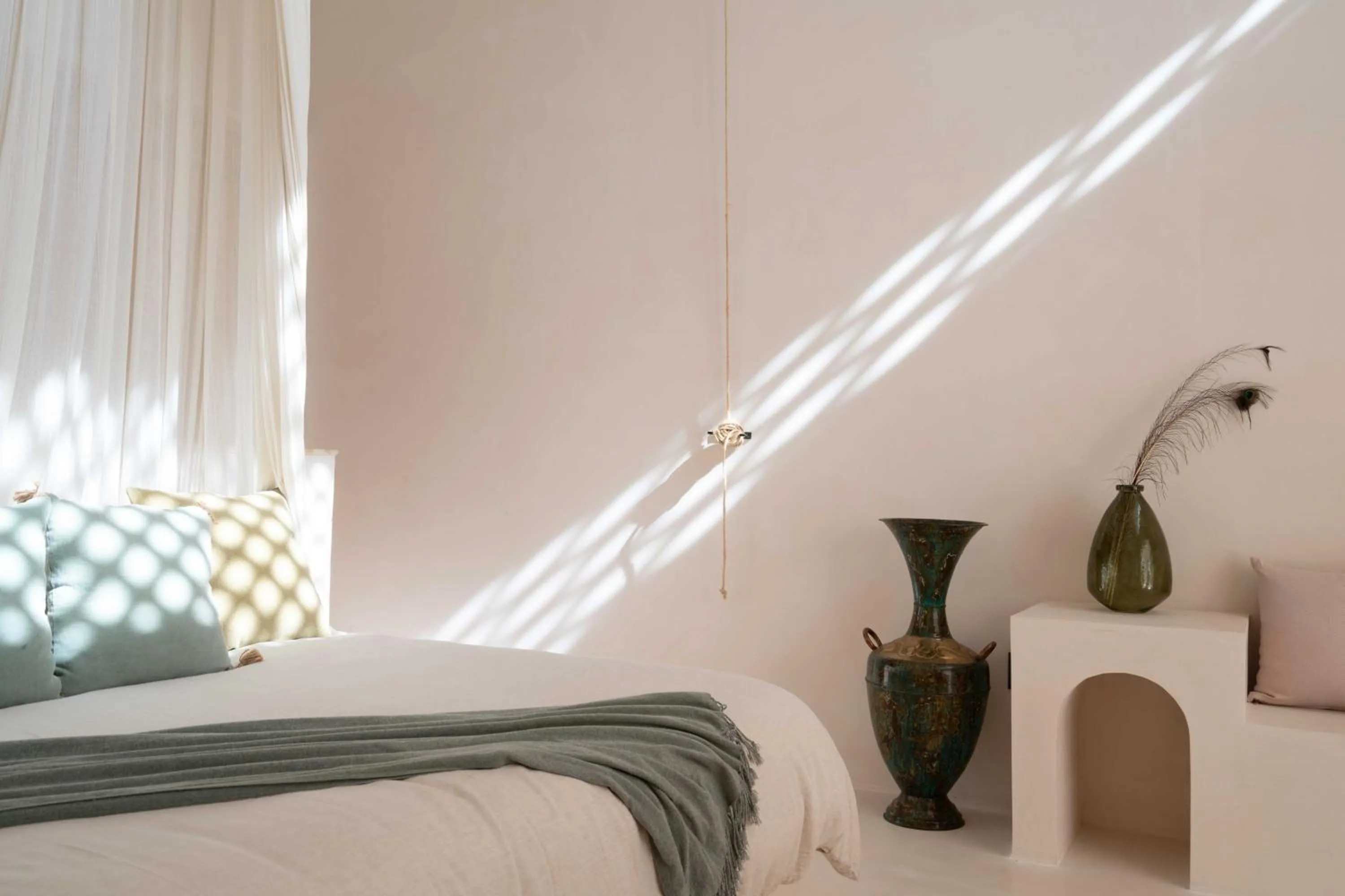 Bed in Anat Tantric Boutique Hotel