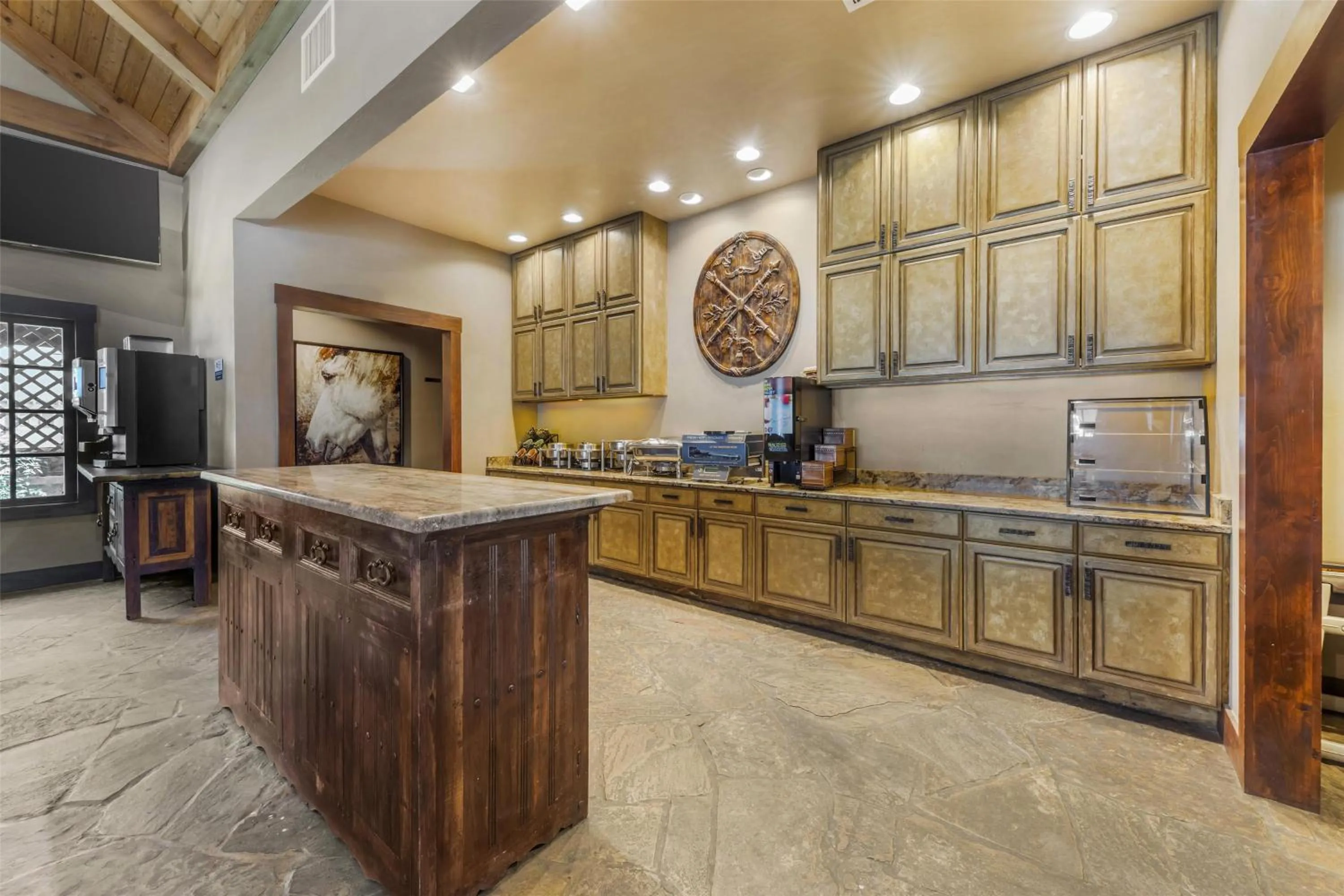 Breakfast in Best Western Plus Weatherford