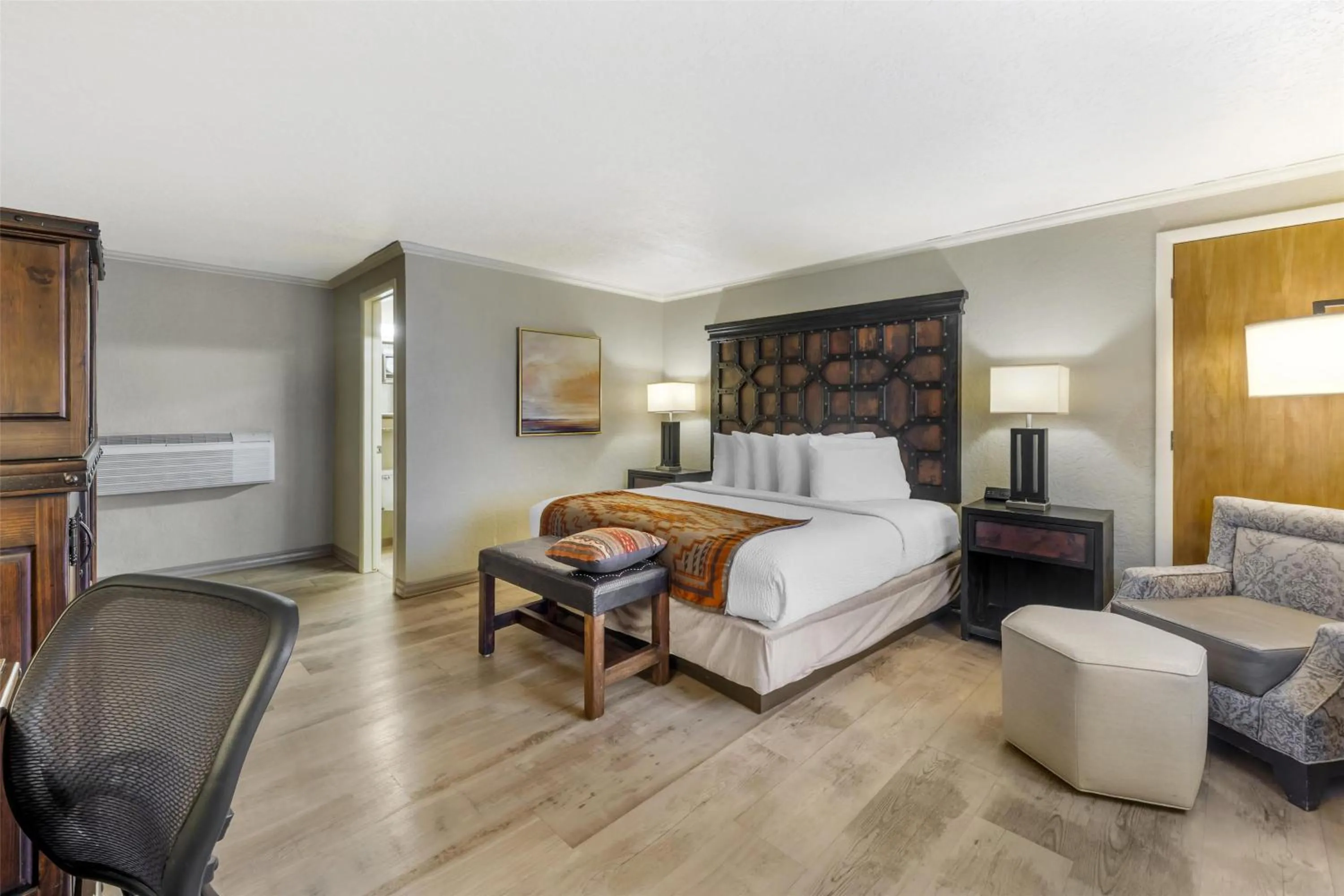 Bedroom, Bed in Best Western Plus Weatherford