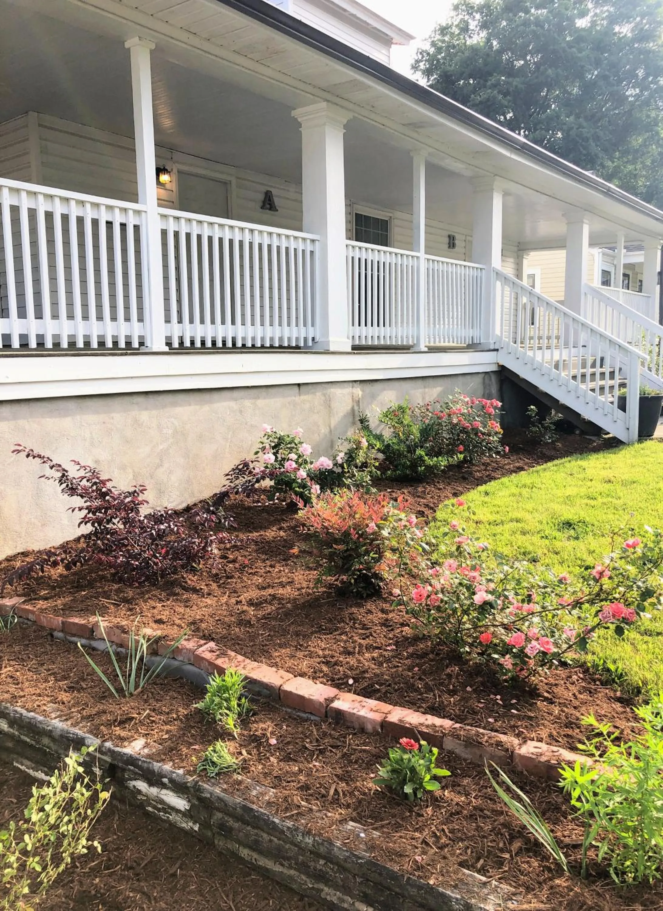 Renovated 3 bedroom close to downtown!