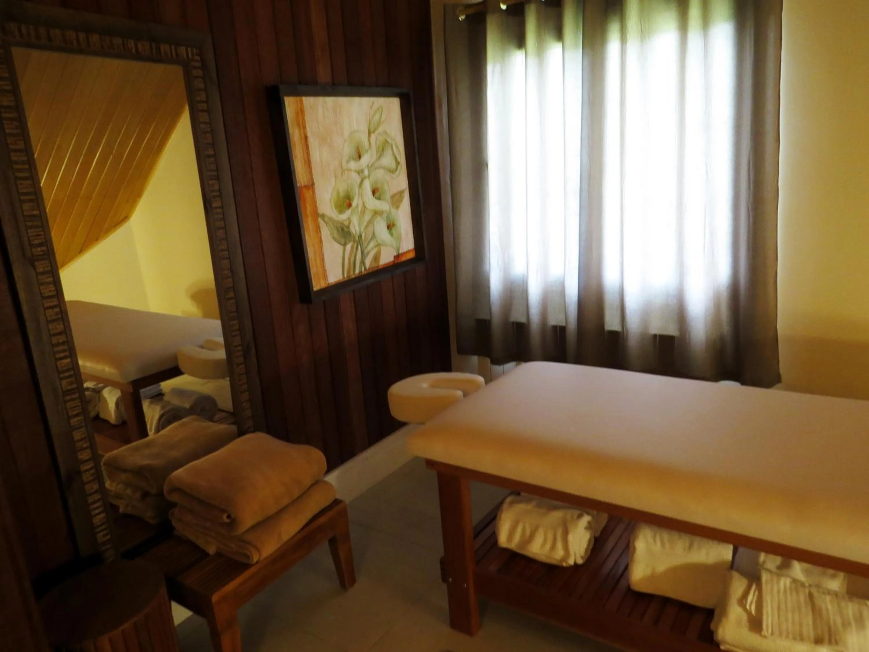 Massage, Bed in Carballo Hotel & Spa