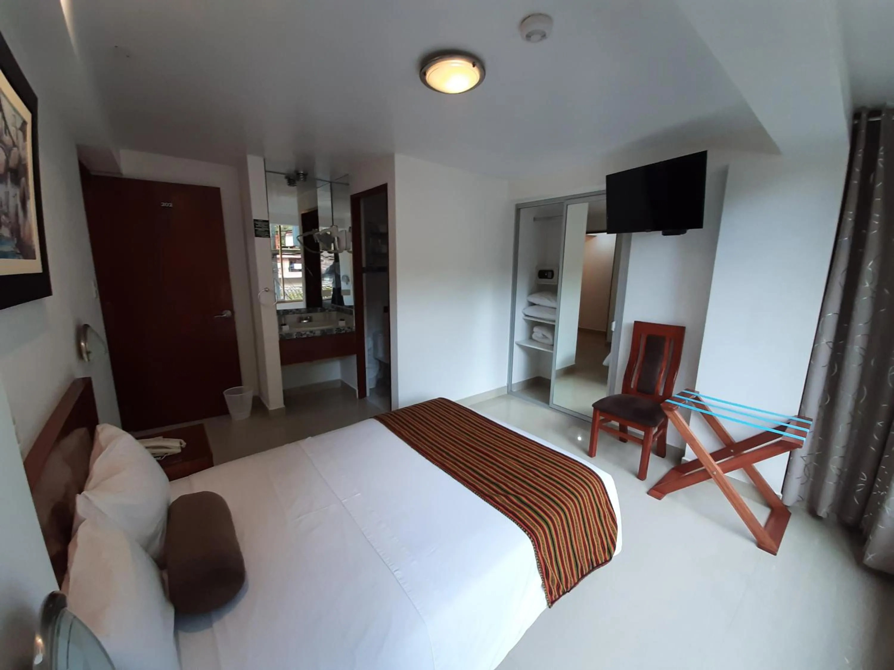 Bed in Flower's House MachuPicchu