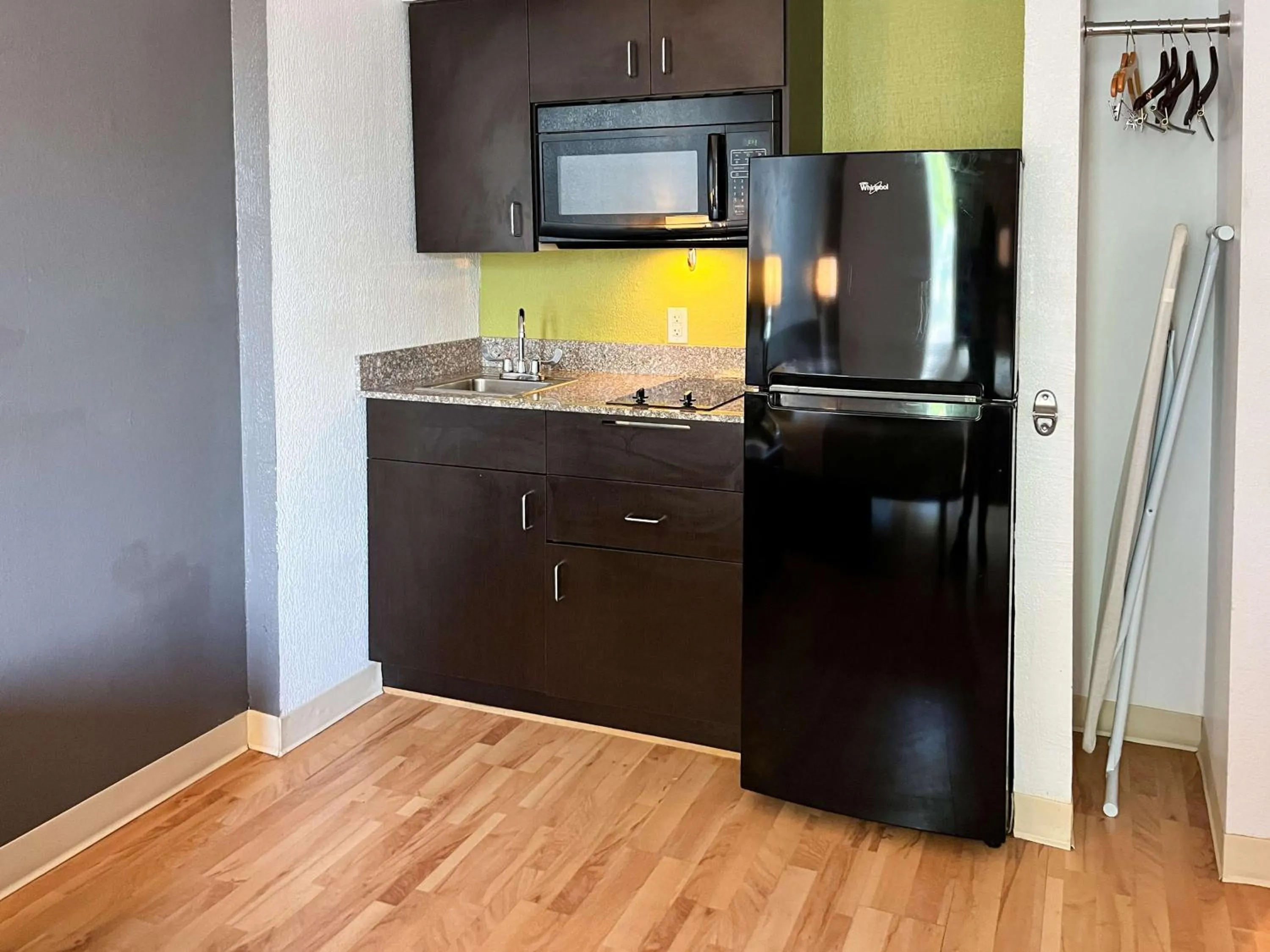 Kitchen or kitchenette in Studio 6 Suites Clarion, PA