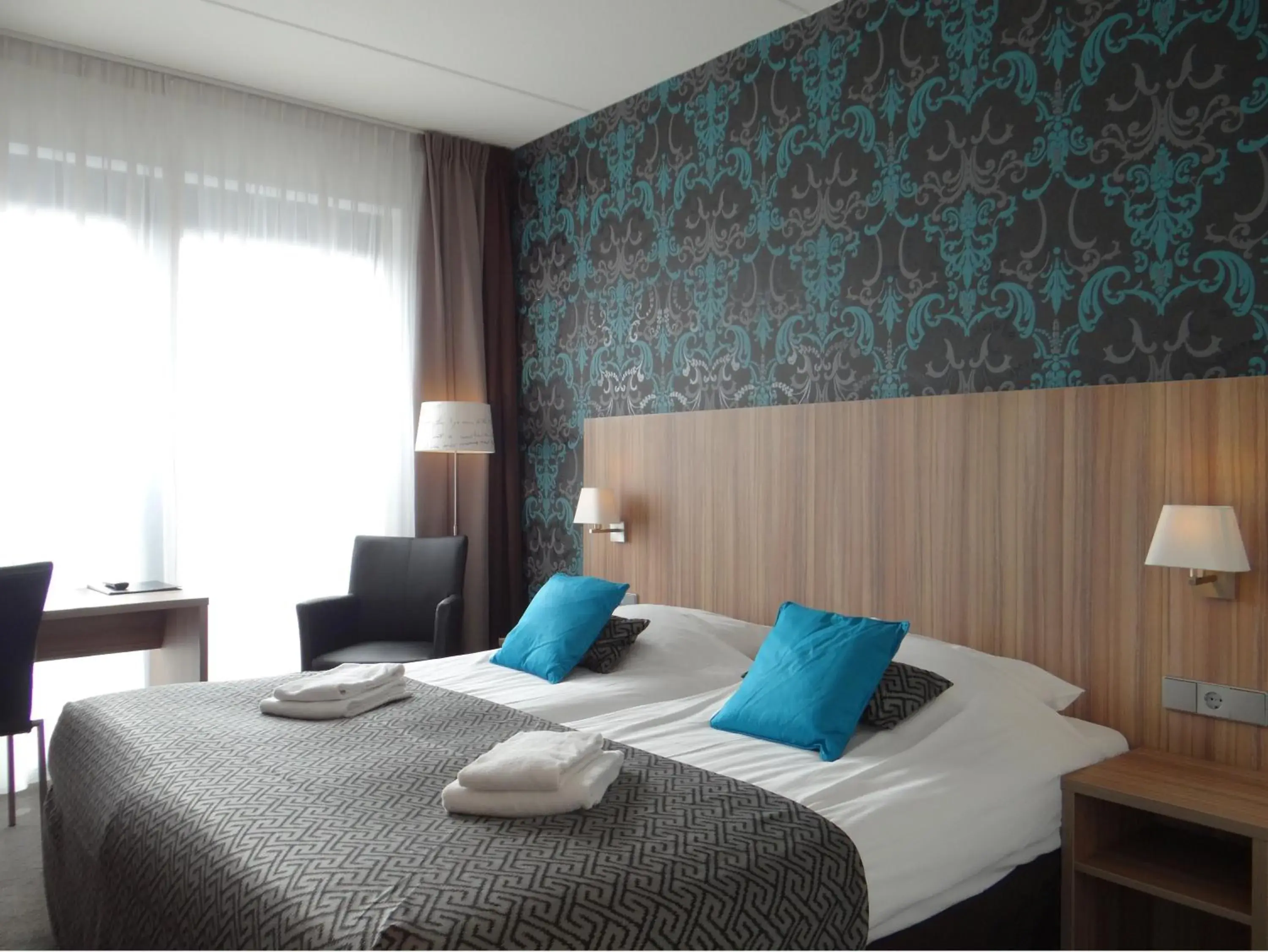 Standard Queen Room in Martini Hotel Standard Queen Room in Martini Hotel