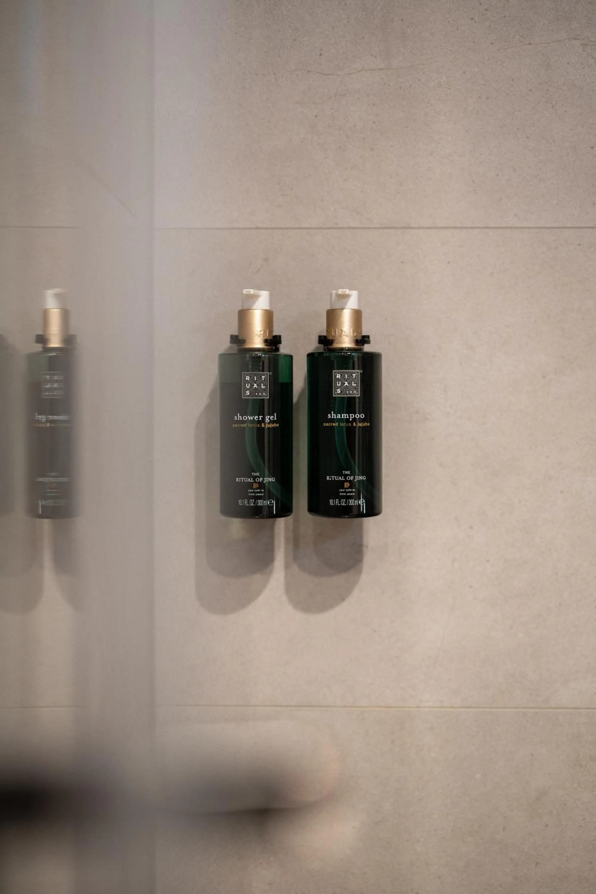 Bathroom in Martini Hotel