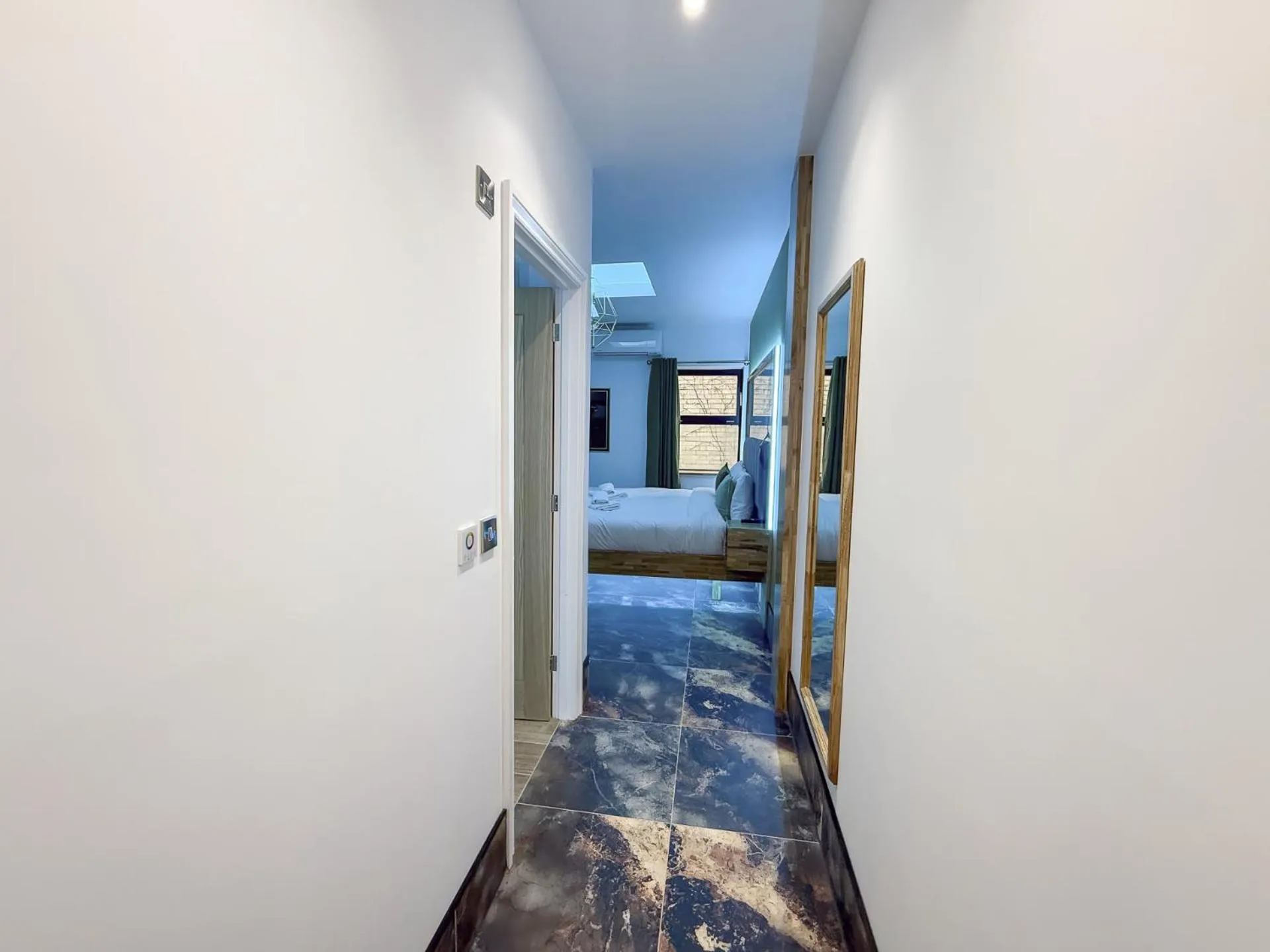 Bedroom, Bed in The Arundell Hotel