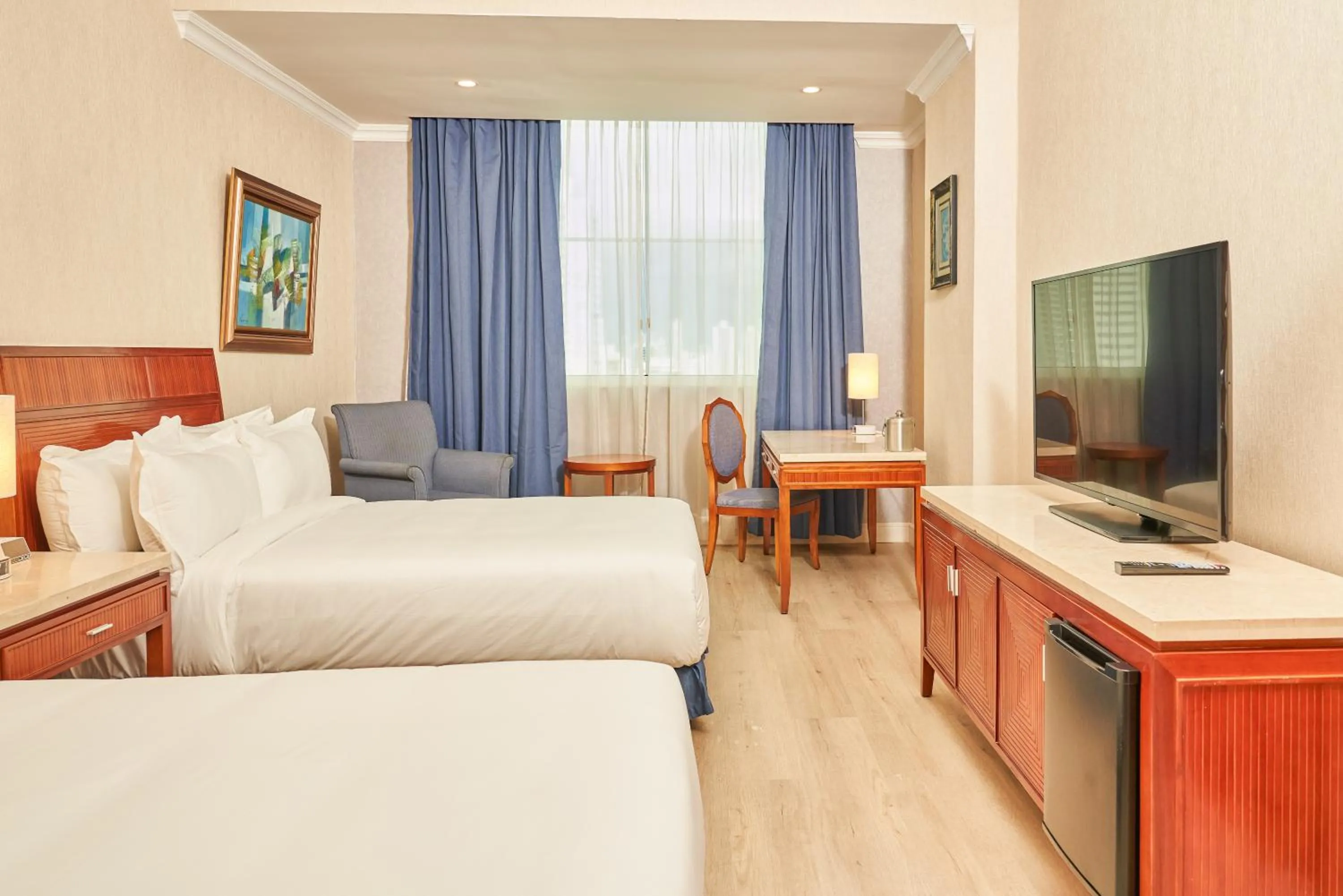 Bed in Waymore Hotel Spa & Casino