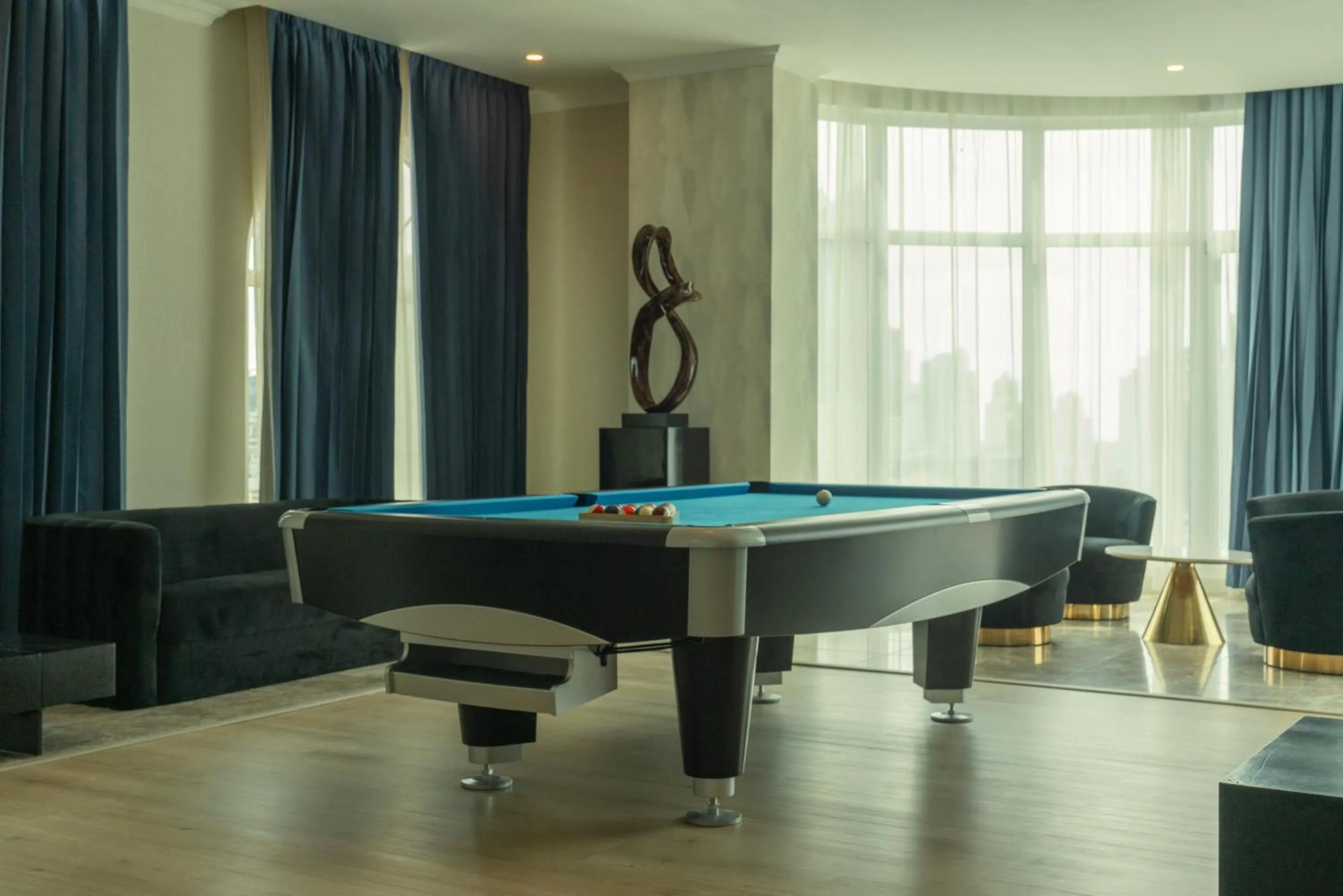 Living room in Waymore Hotel Spa & Casino