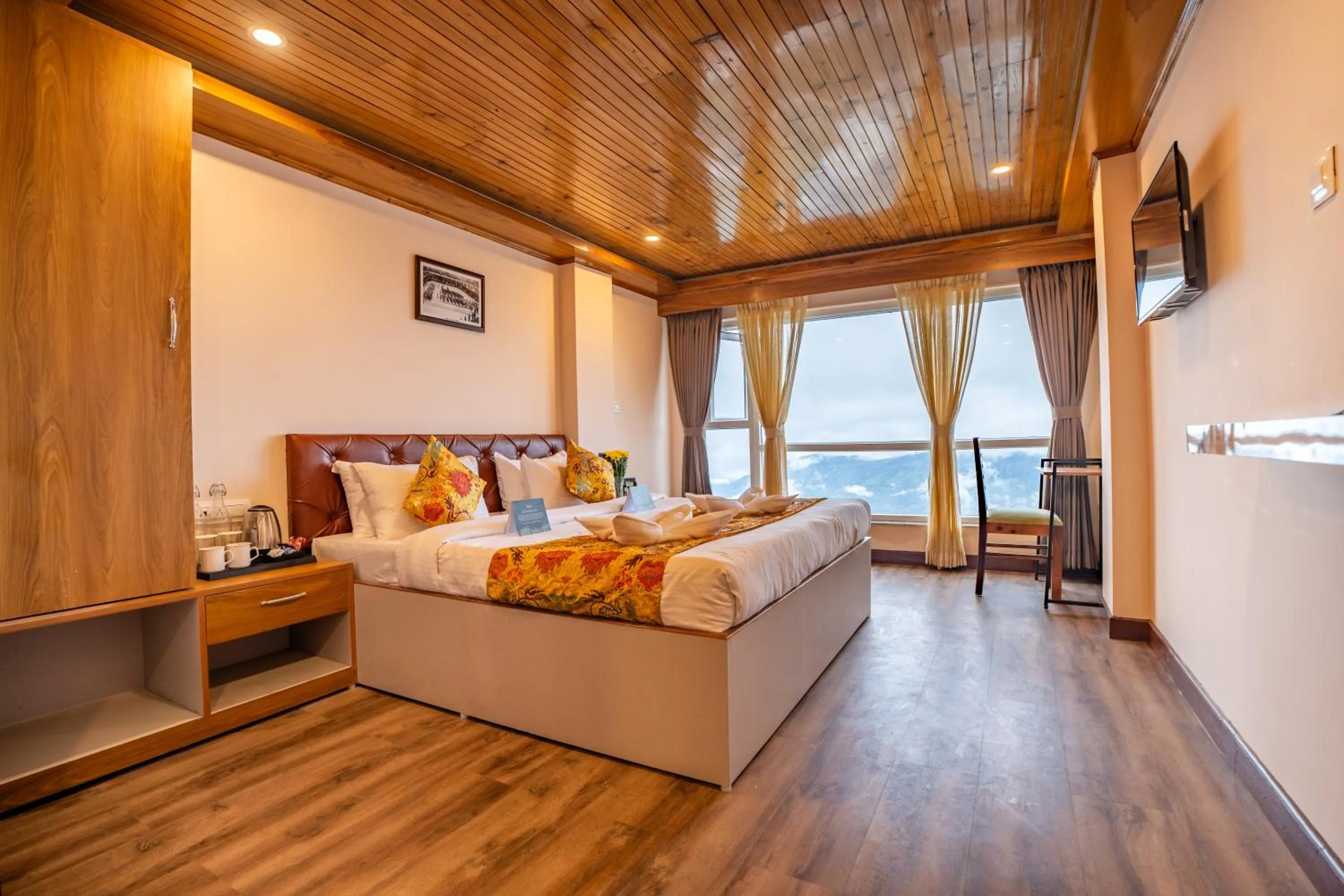 Muscatel Stardust - Chowrasta Mall Road