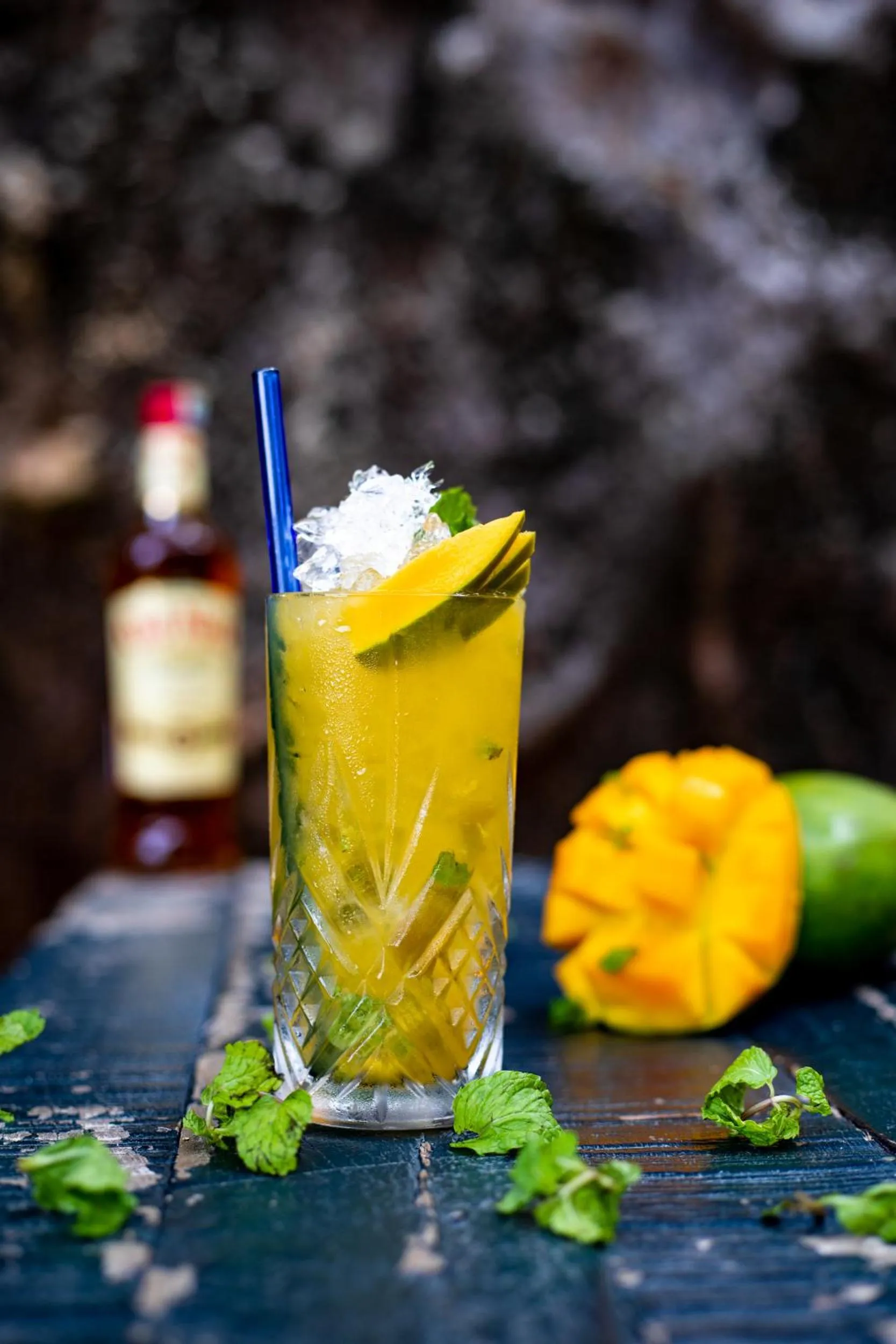 Food and drinks in The Overhang