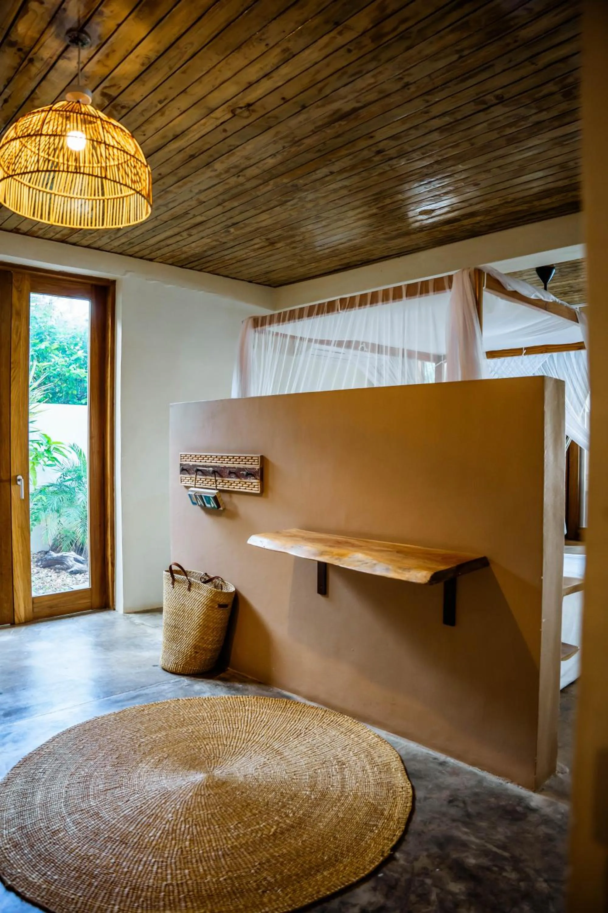 Decorative detail in The Overhang