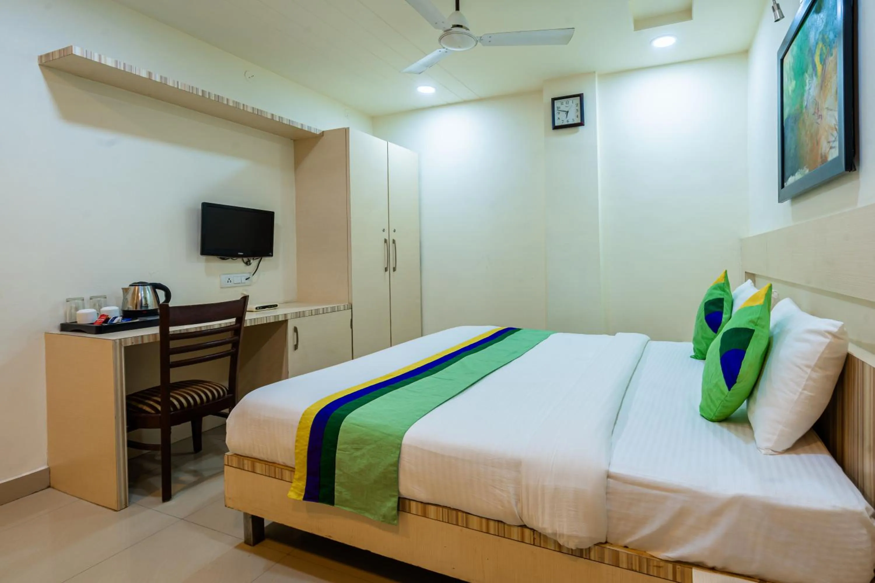 Bed in Treebo Udyam Glory