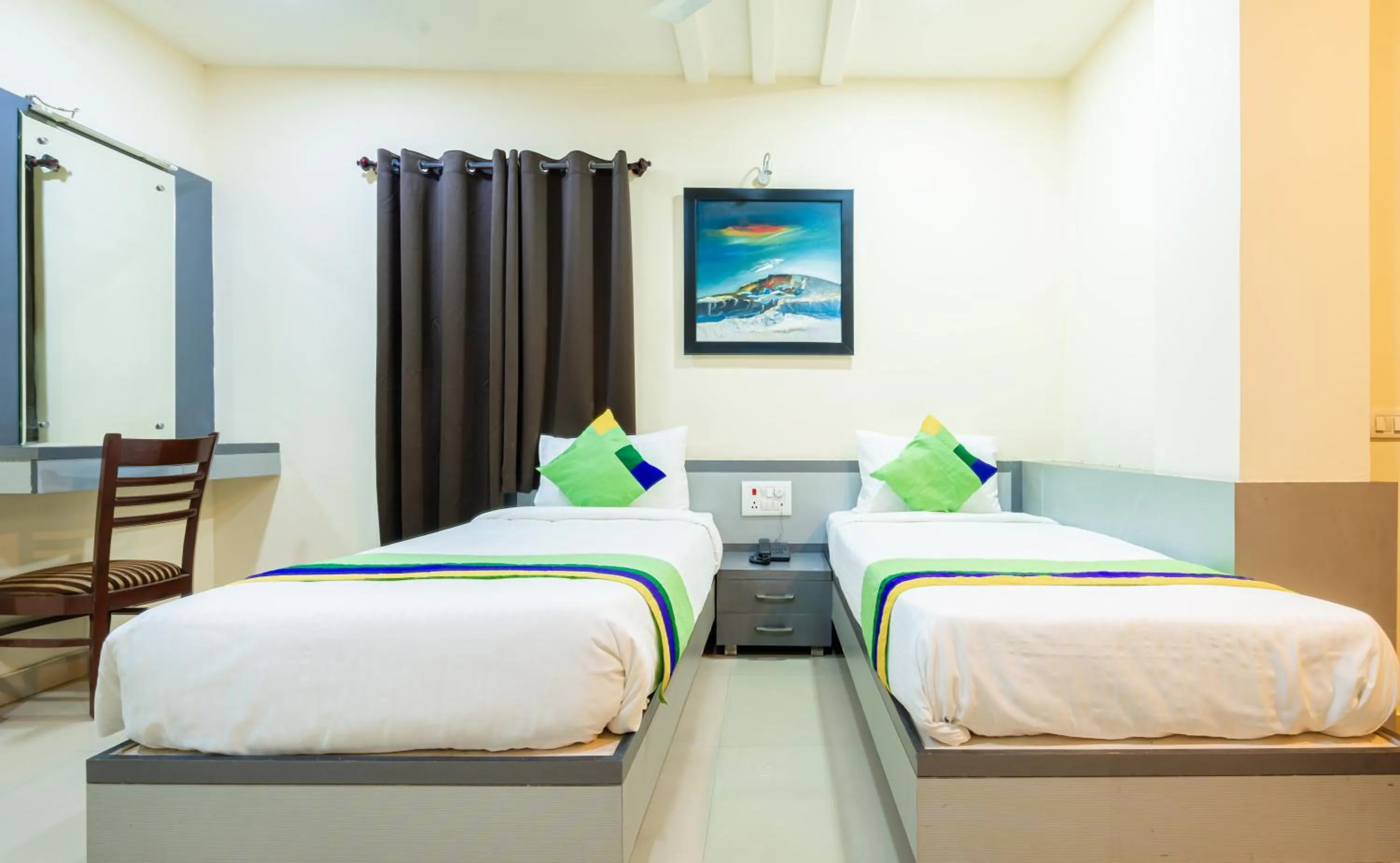 Bed in Treebo Udyam Glory