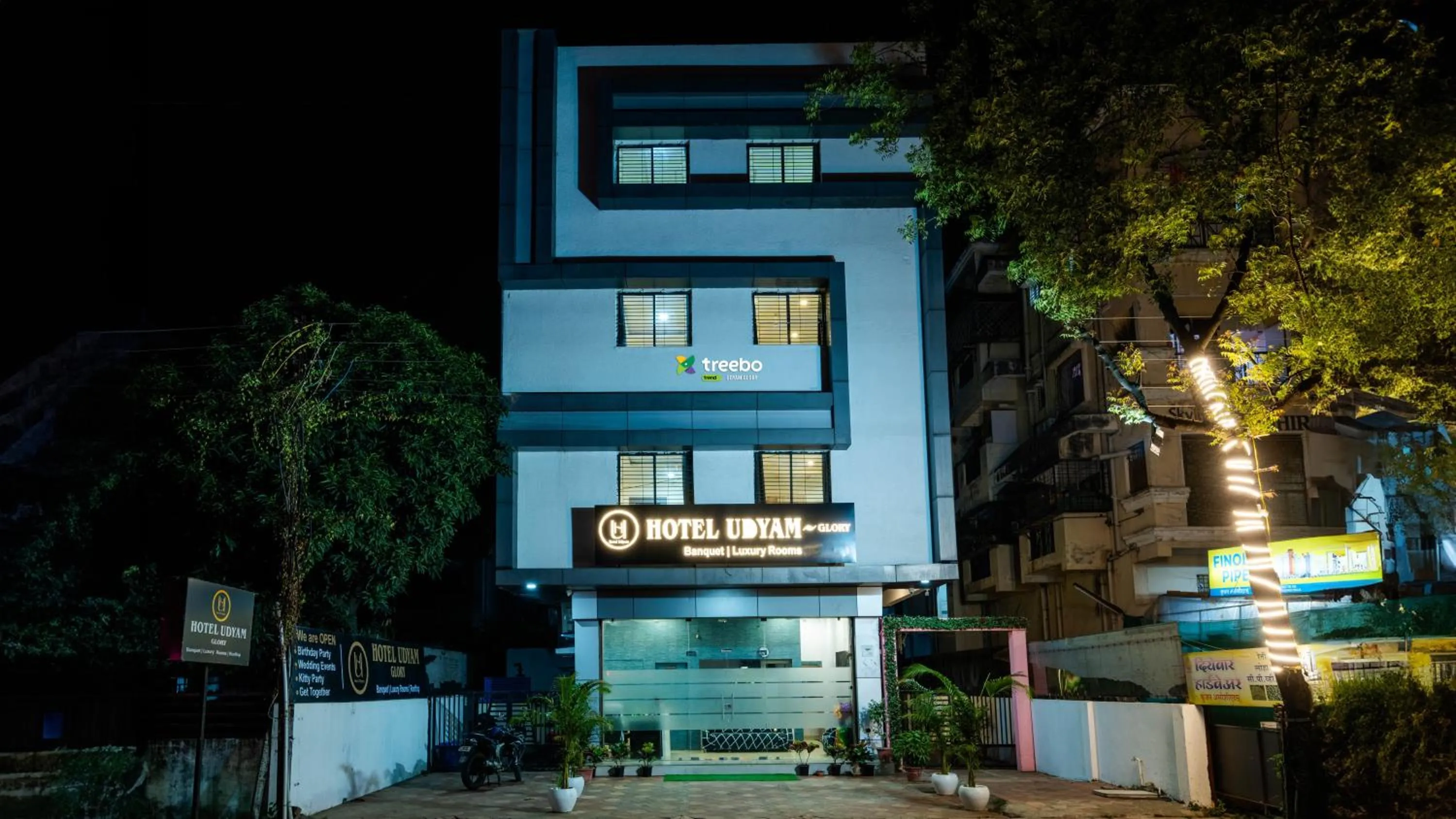 Facade/entrance in Treebo Udyam Glory