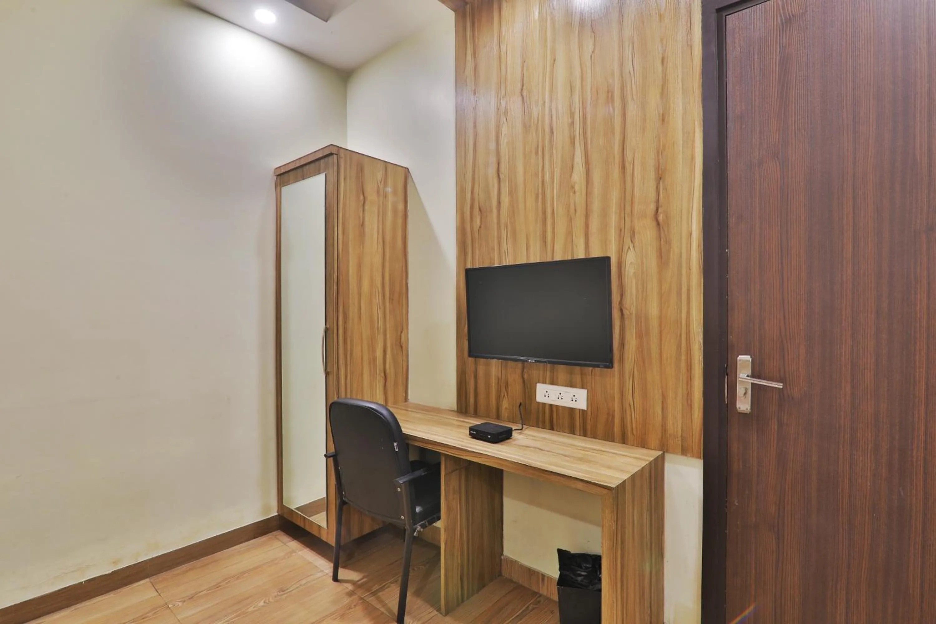 TV and multimedia in Hotel Aarya