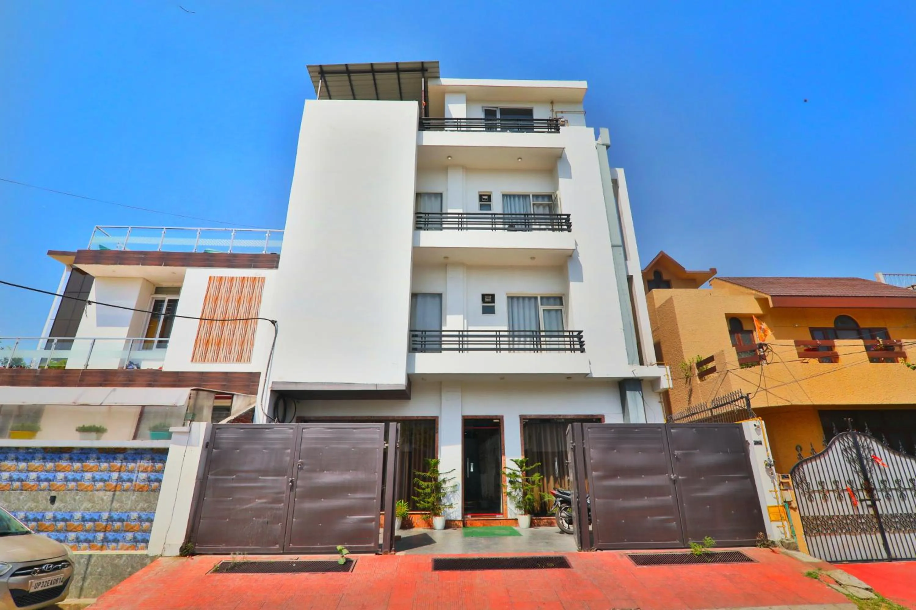 Property building in Hotel Aarya