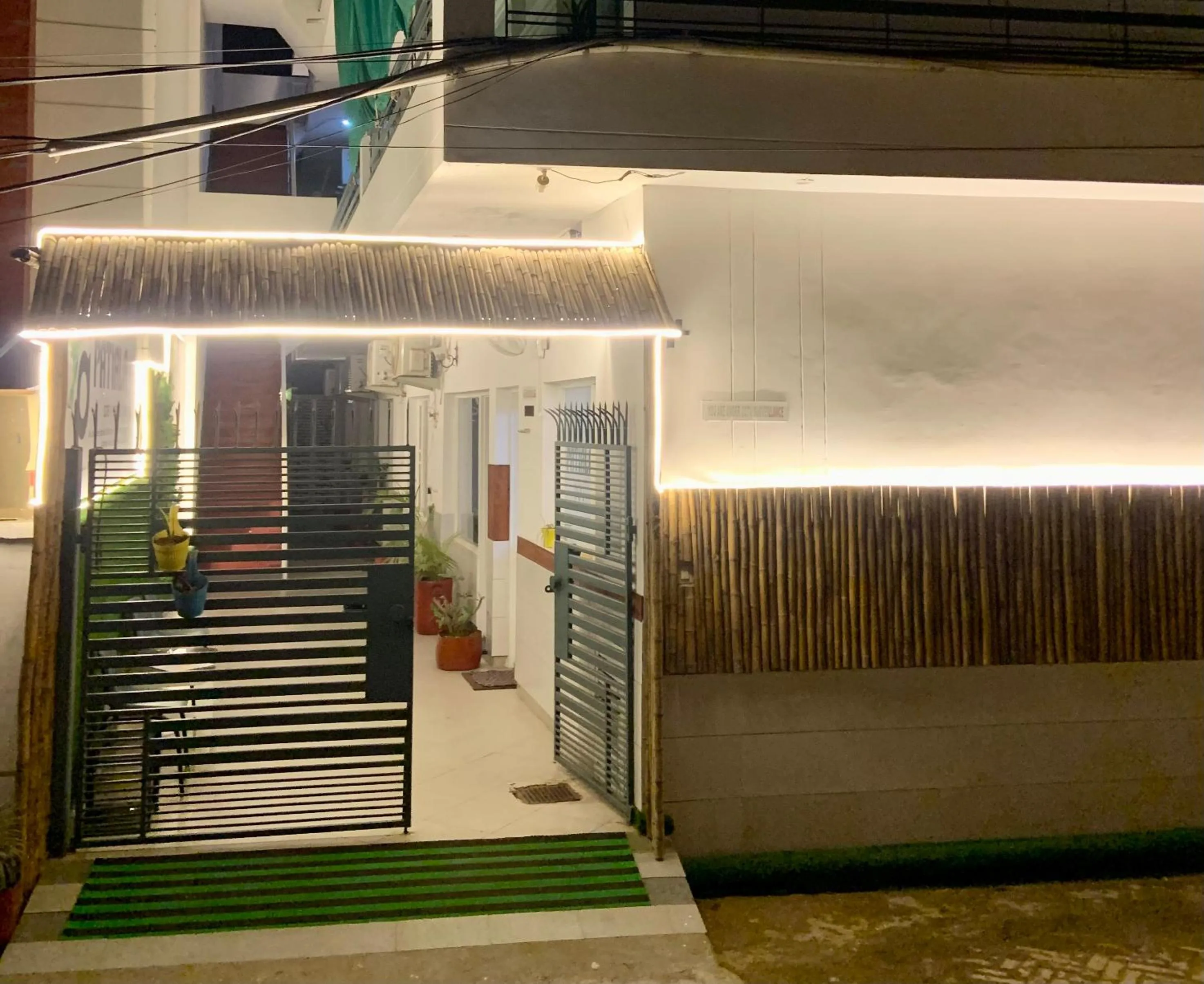 Facade/entrance in PATIALA INN