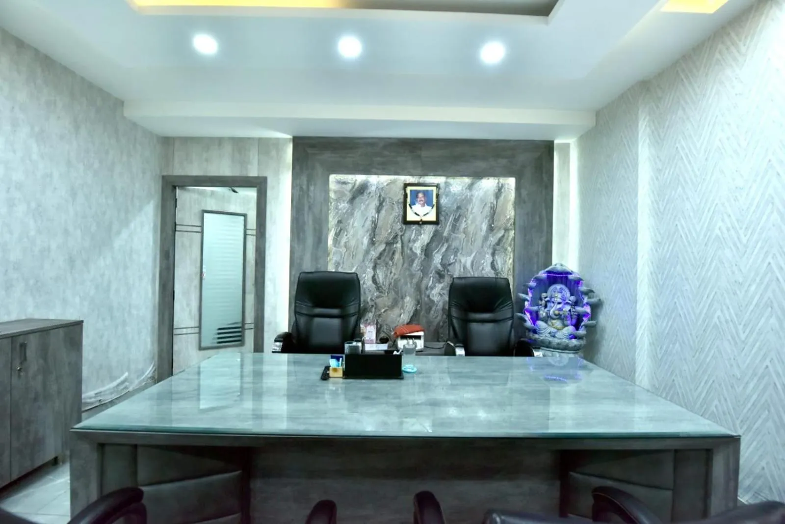 Facade/entrance in Royal Inn Jammu