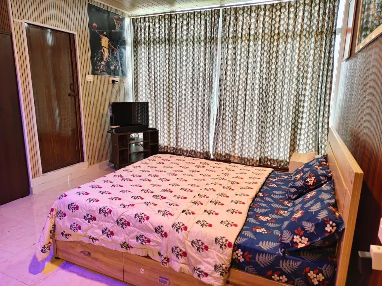 Bed in Blossom Spring Villa