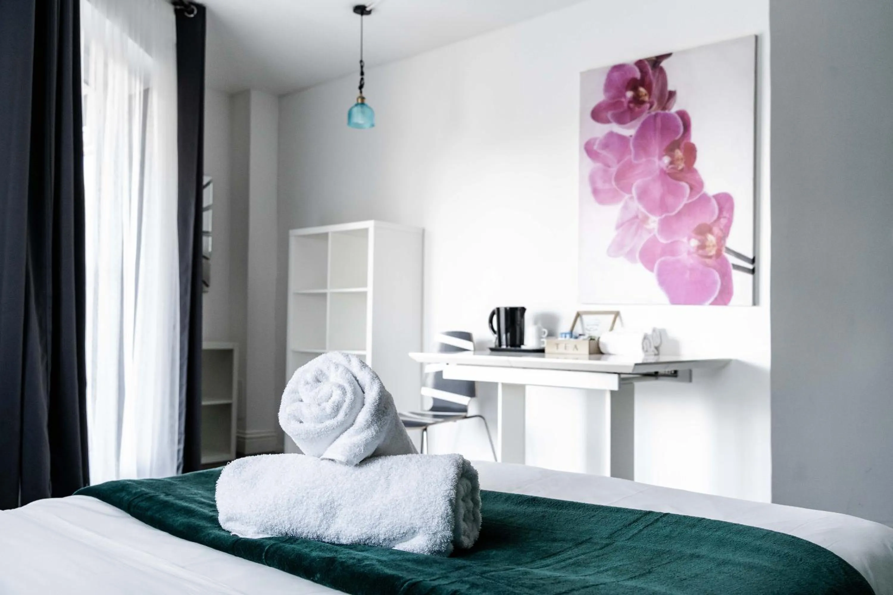 View (from property/room), Bed in City Gate Guest House