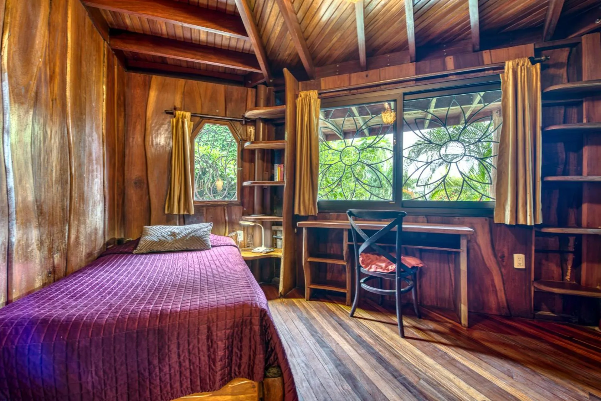 Bed in Hotel Amor de Mar