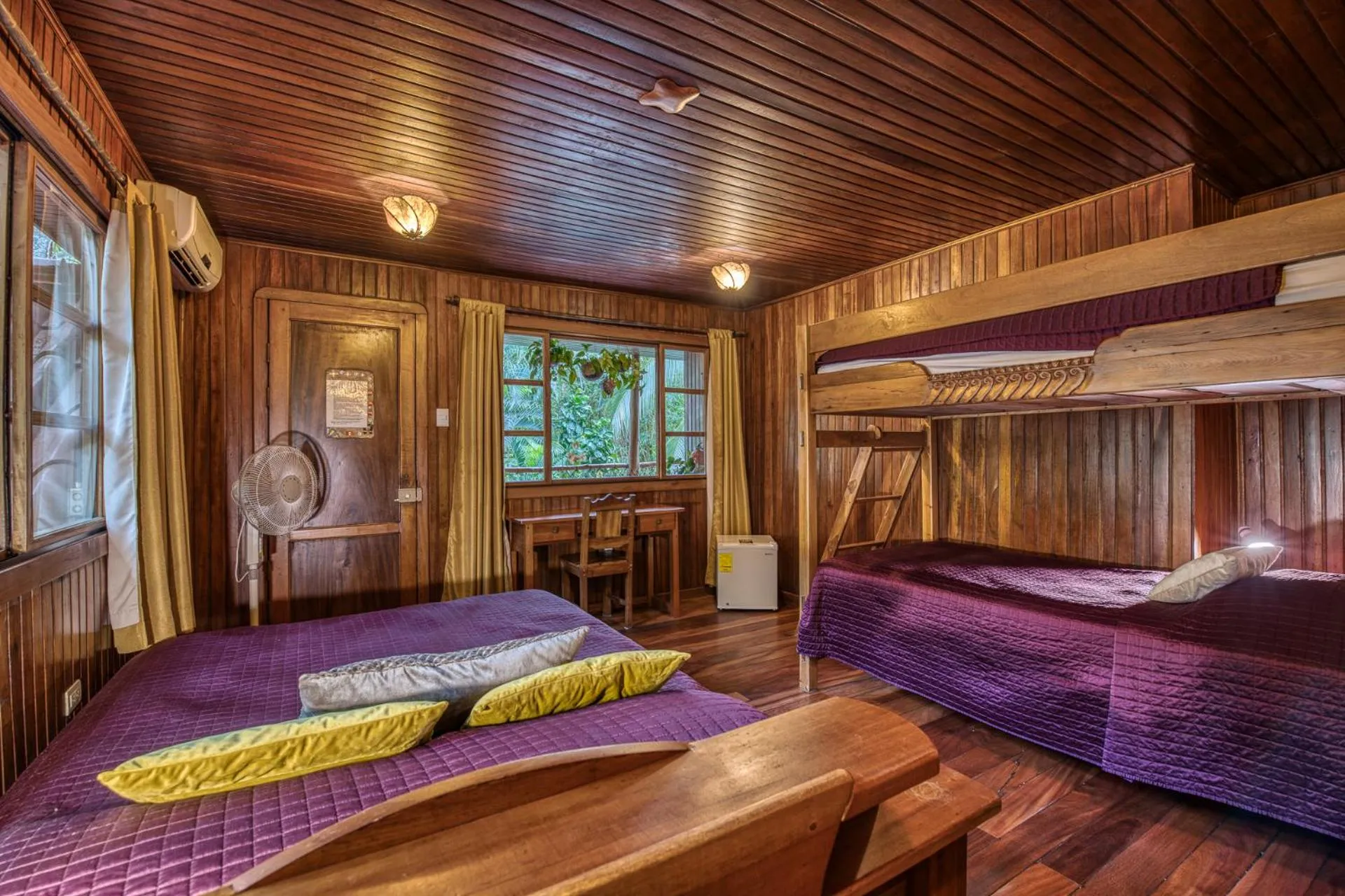 Bed in Hotel Amor de Mar