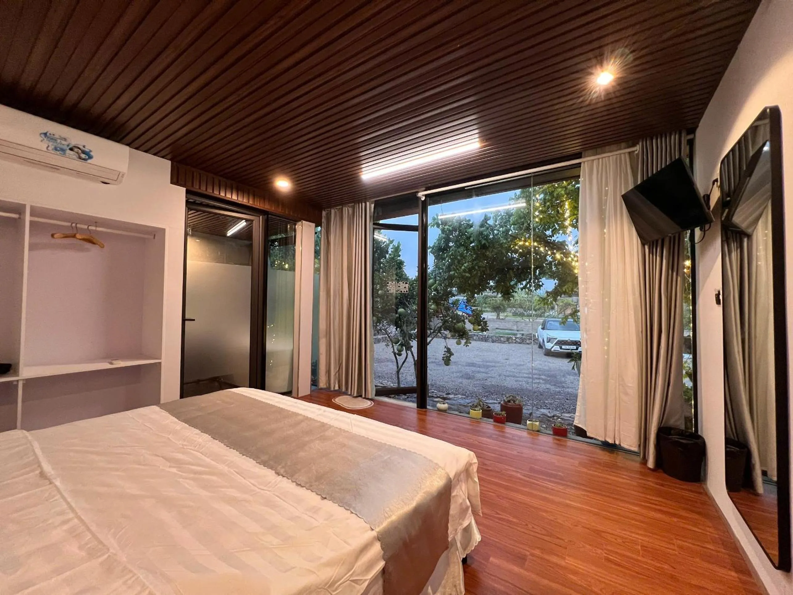 Bed in Happy House Moc Chau