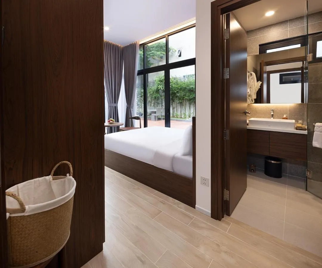 Bedroom, Bed in Terracotta Villa Saigon