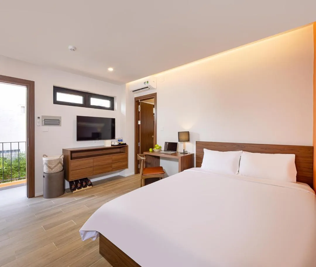 Bedroom, Bed in Terracotta Villa Saigon