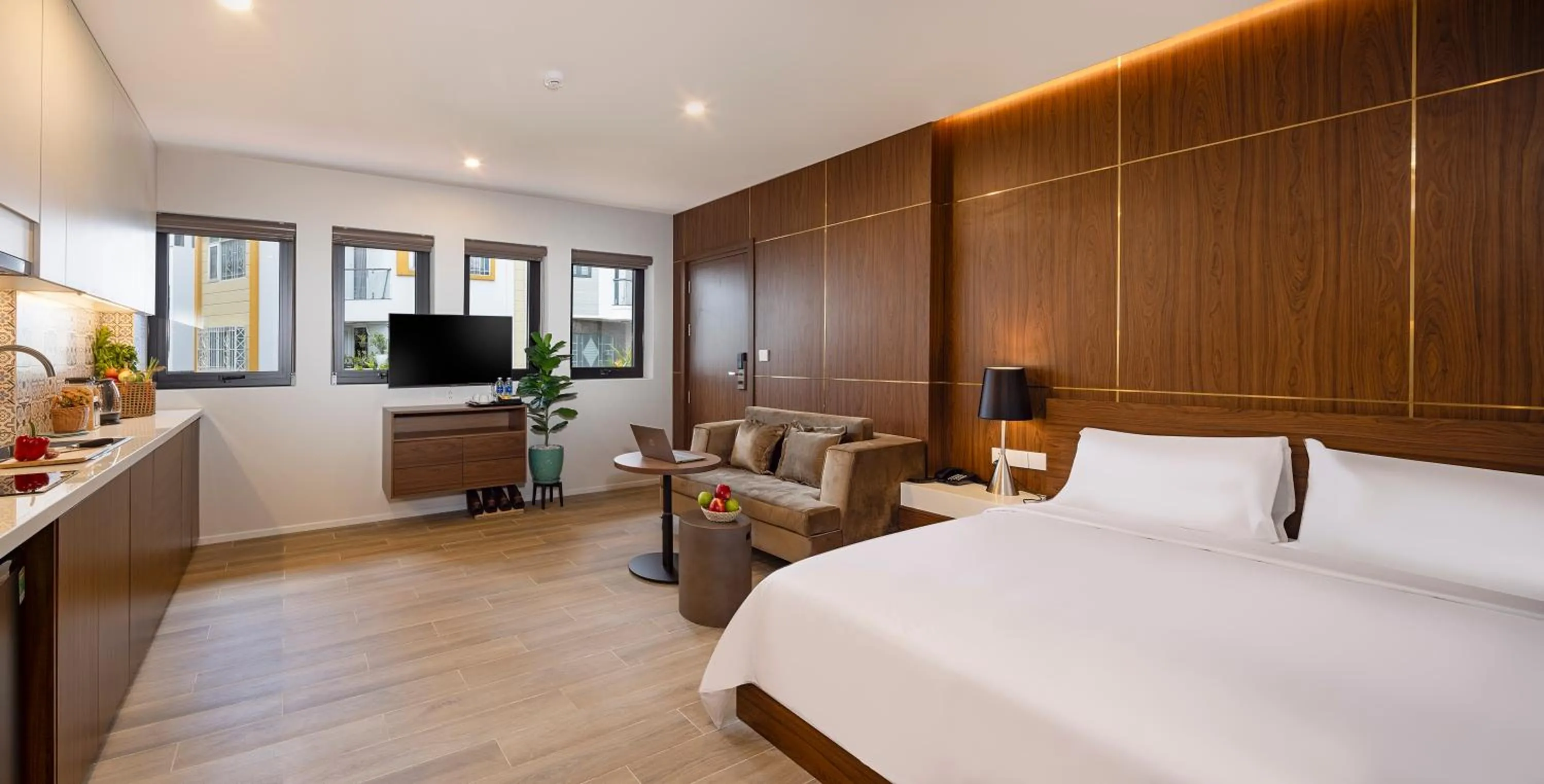 Bedroom, Bed in Terracotta Villa Saigon