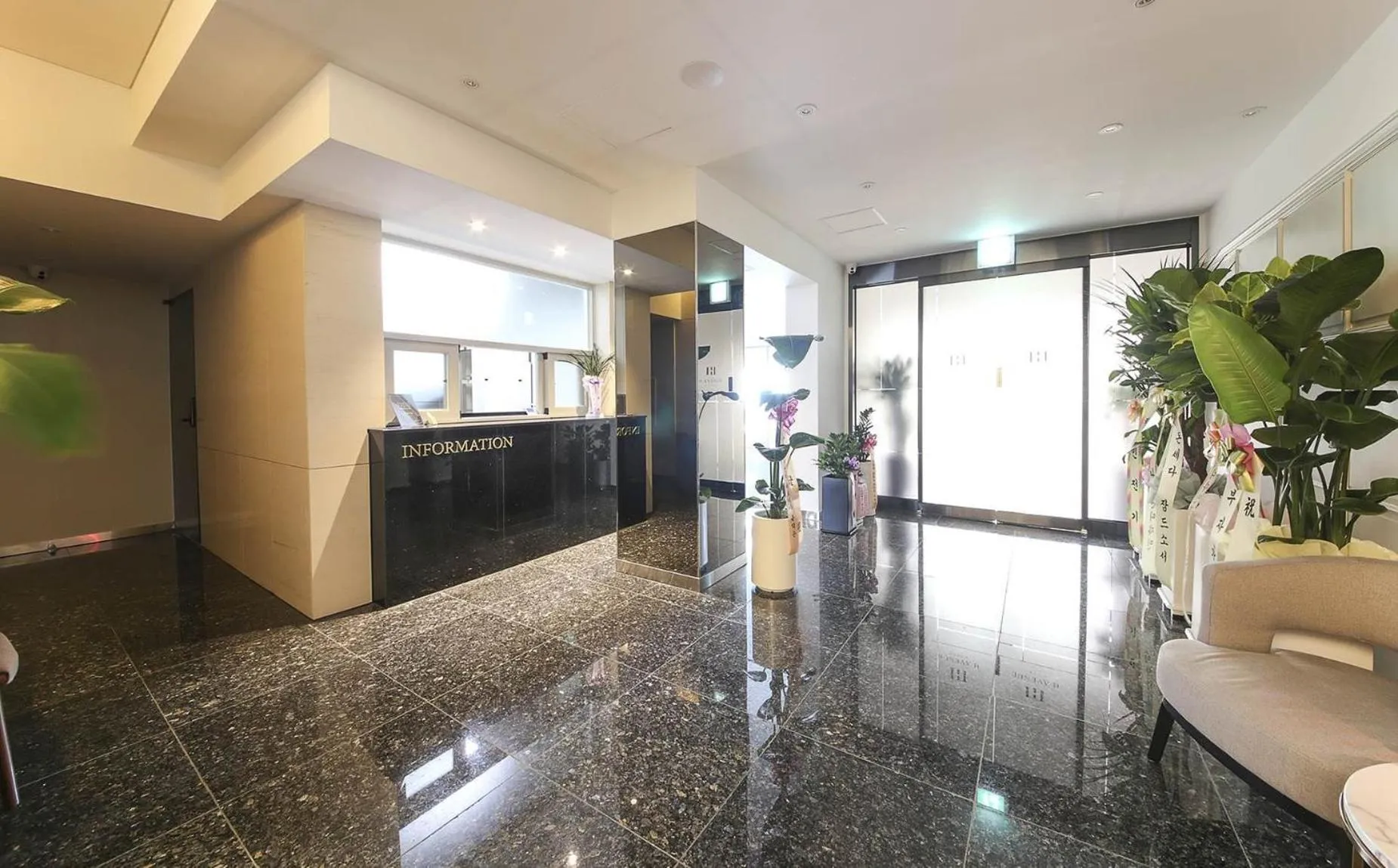 Lobby or reception in H Avenue Hotel in Gyeongju