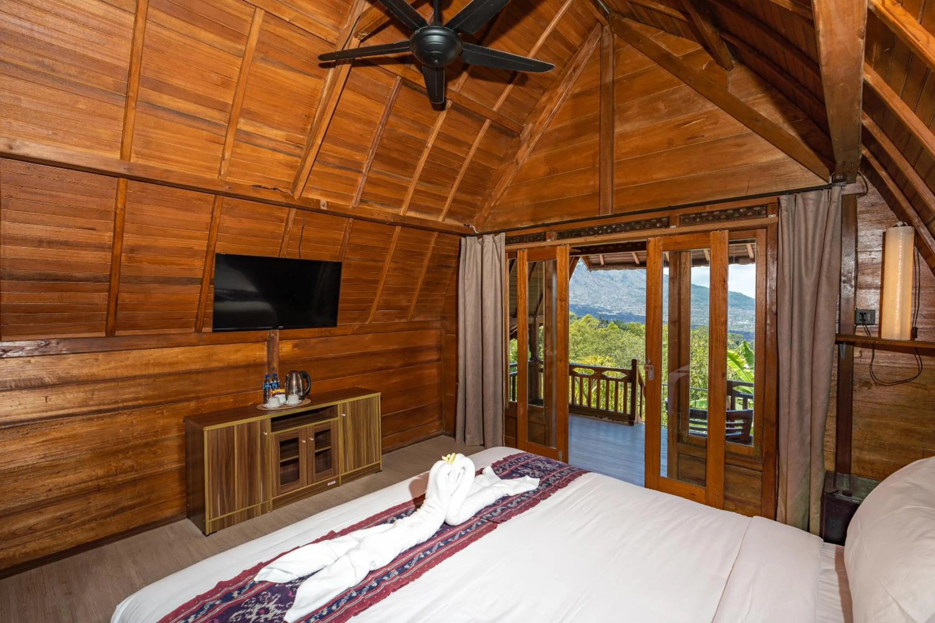 Bedroom, Bed in Tiing Bali Guest House Kintamani