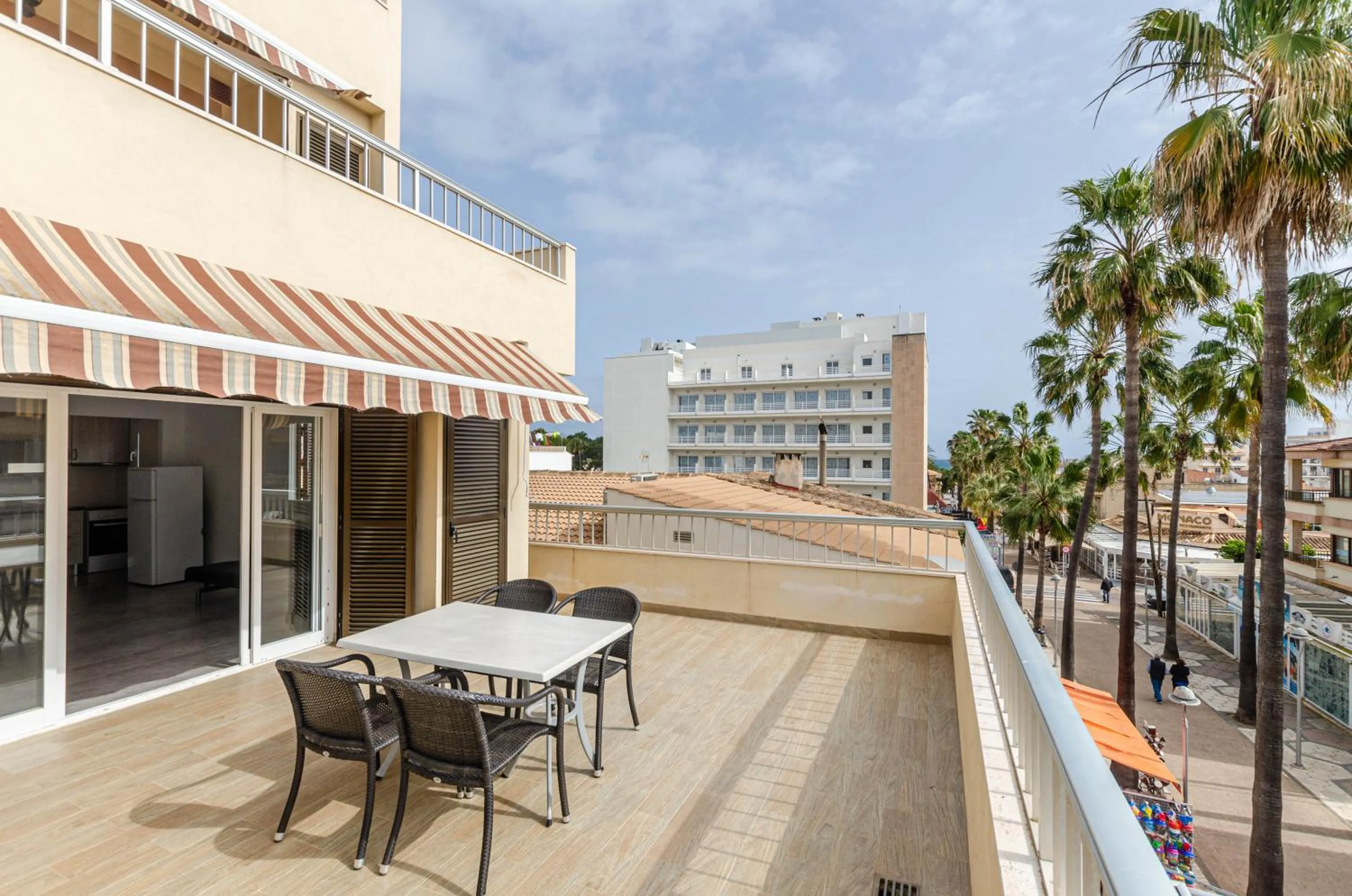 Balcony/Terrace in Acapulco Apartments
