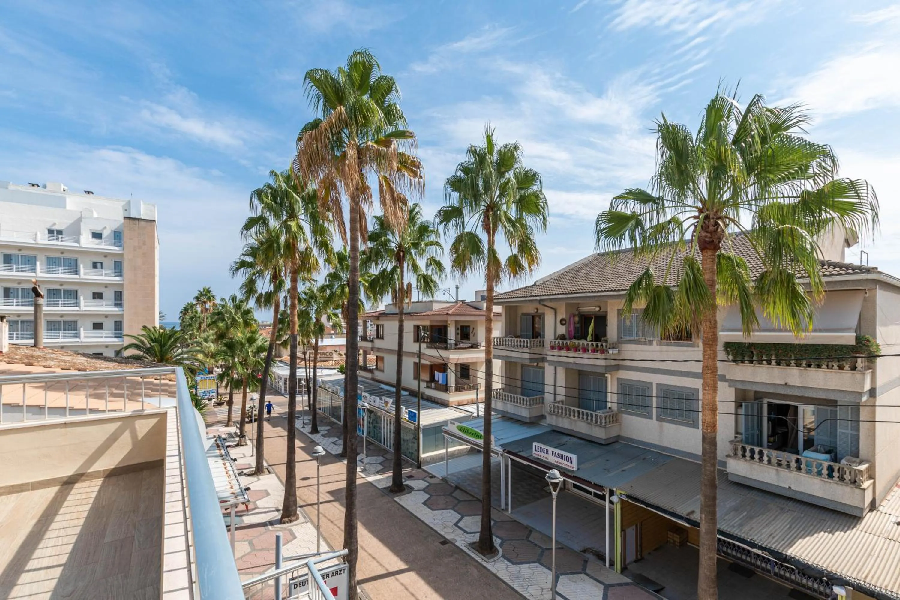 Street view in Acapulco Apartments