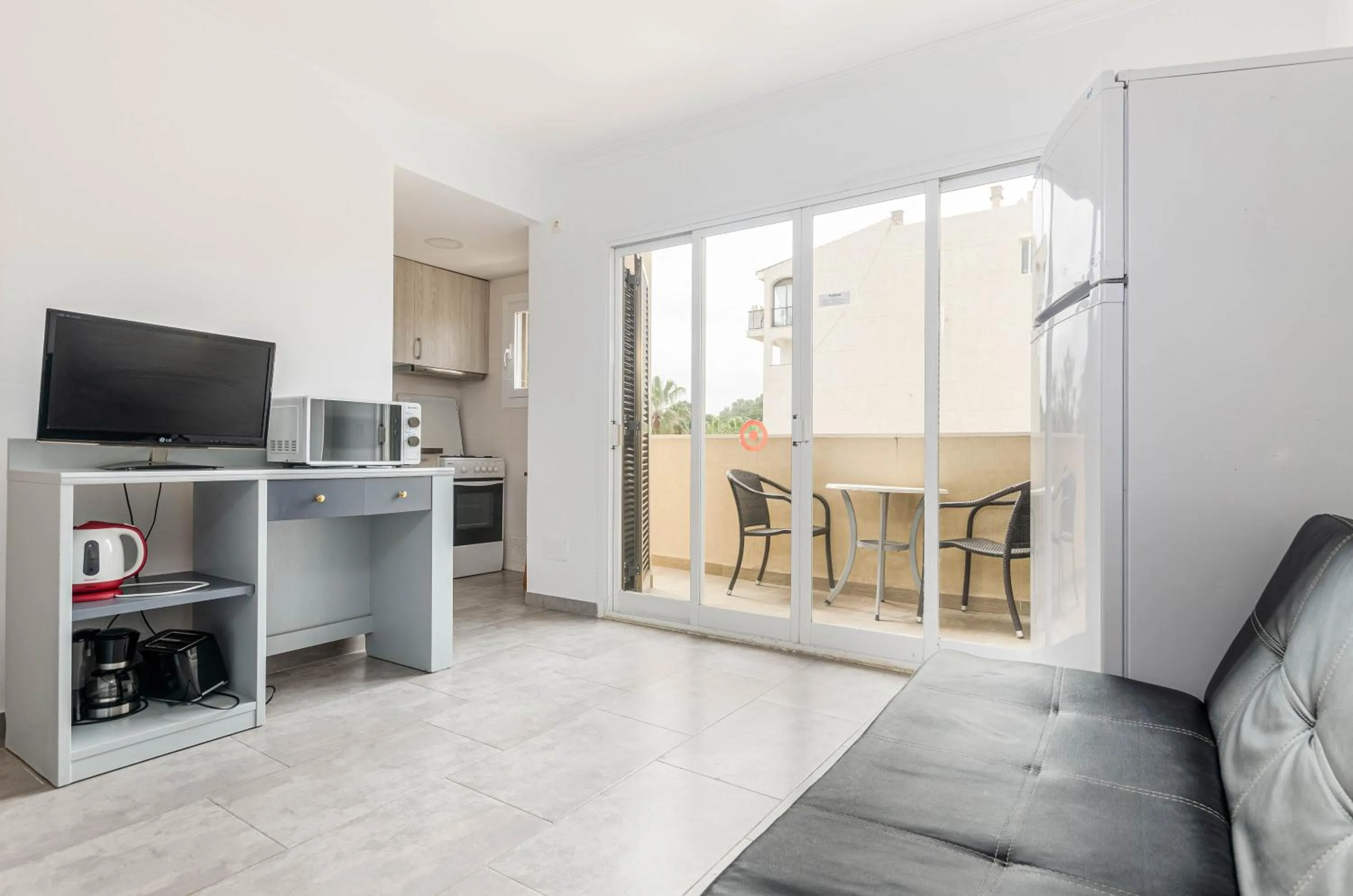 Living room in Acapulco Apartments