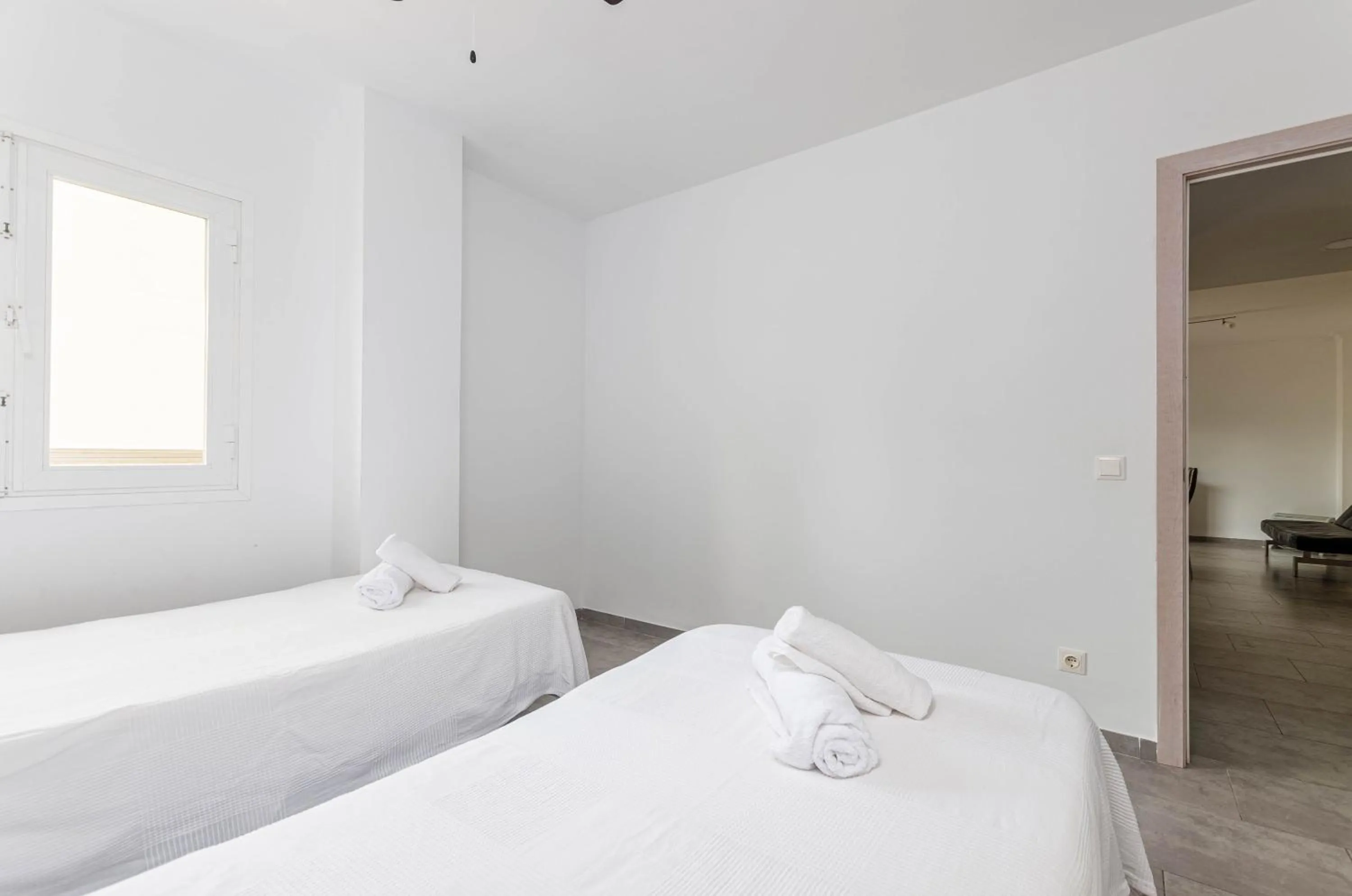 Bed in Acapulco Apartments