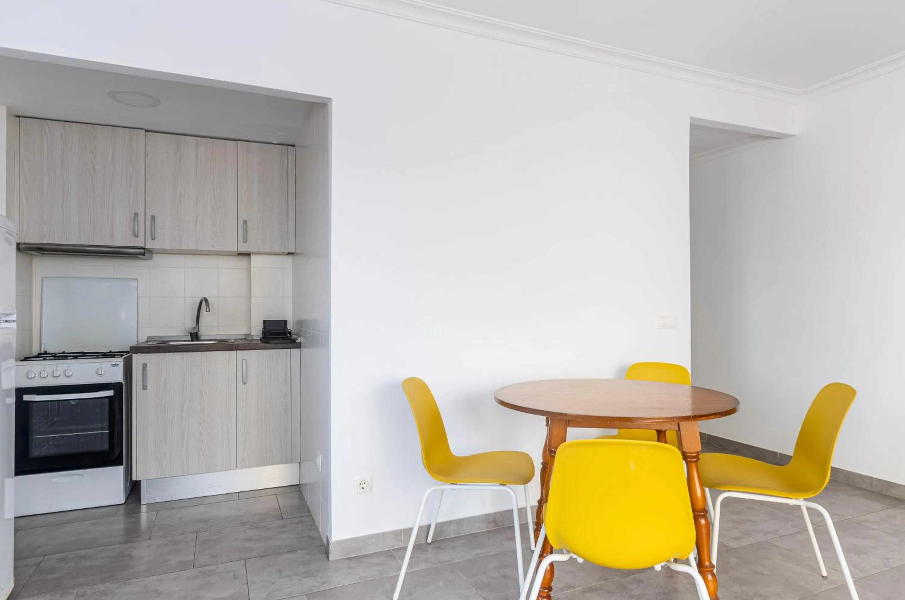 Kitchen or kitchenette in Acapulco Apartments