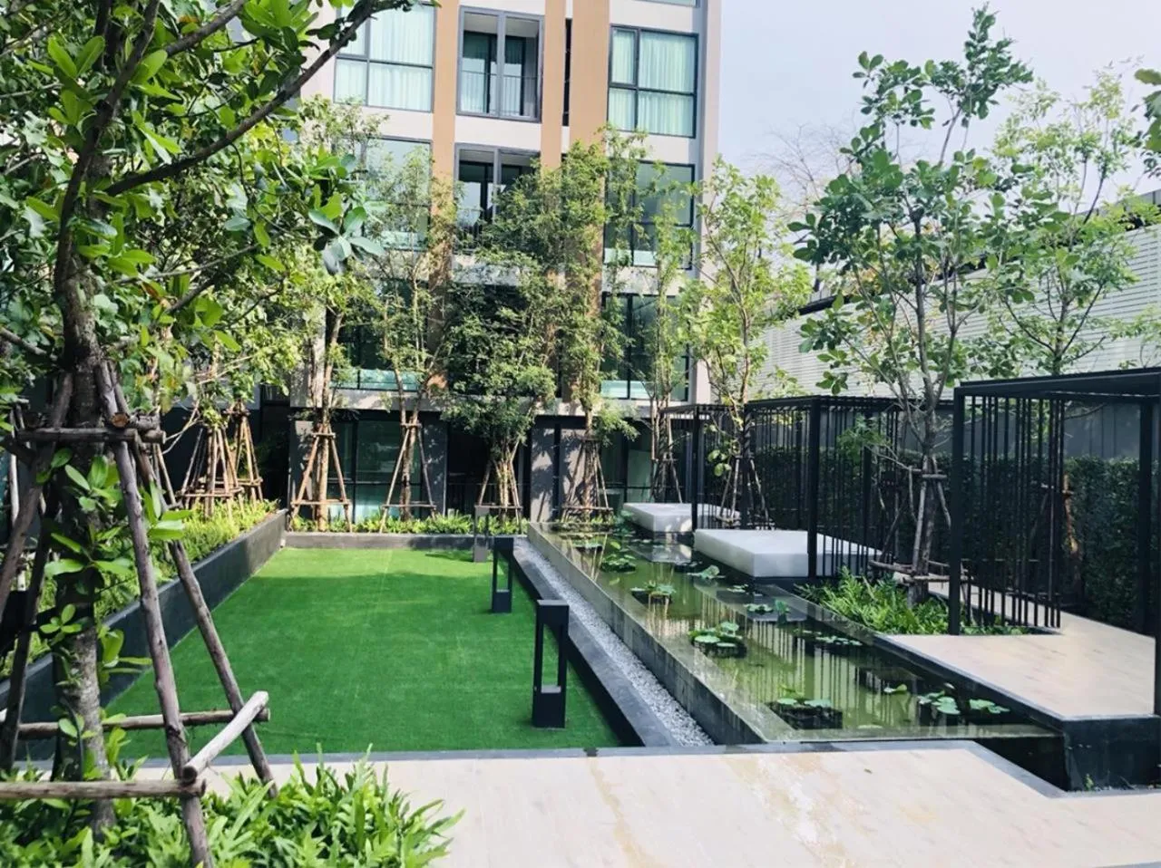 Garden in Bangkok Sukhumvit 36 Vtara